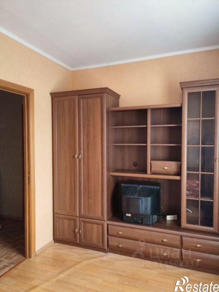 3-комн квартира улица Сержанта Щедина, 19,  д. 19