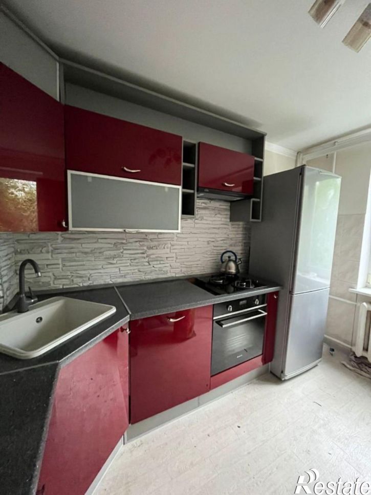 2-комн квартира улица Маршала Борзова, 106,  д. 106