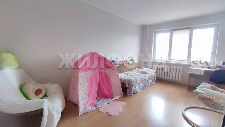 2-комн квартира У.Громовой улица, д.105