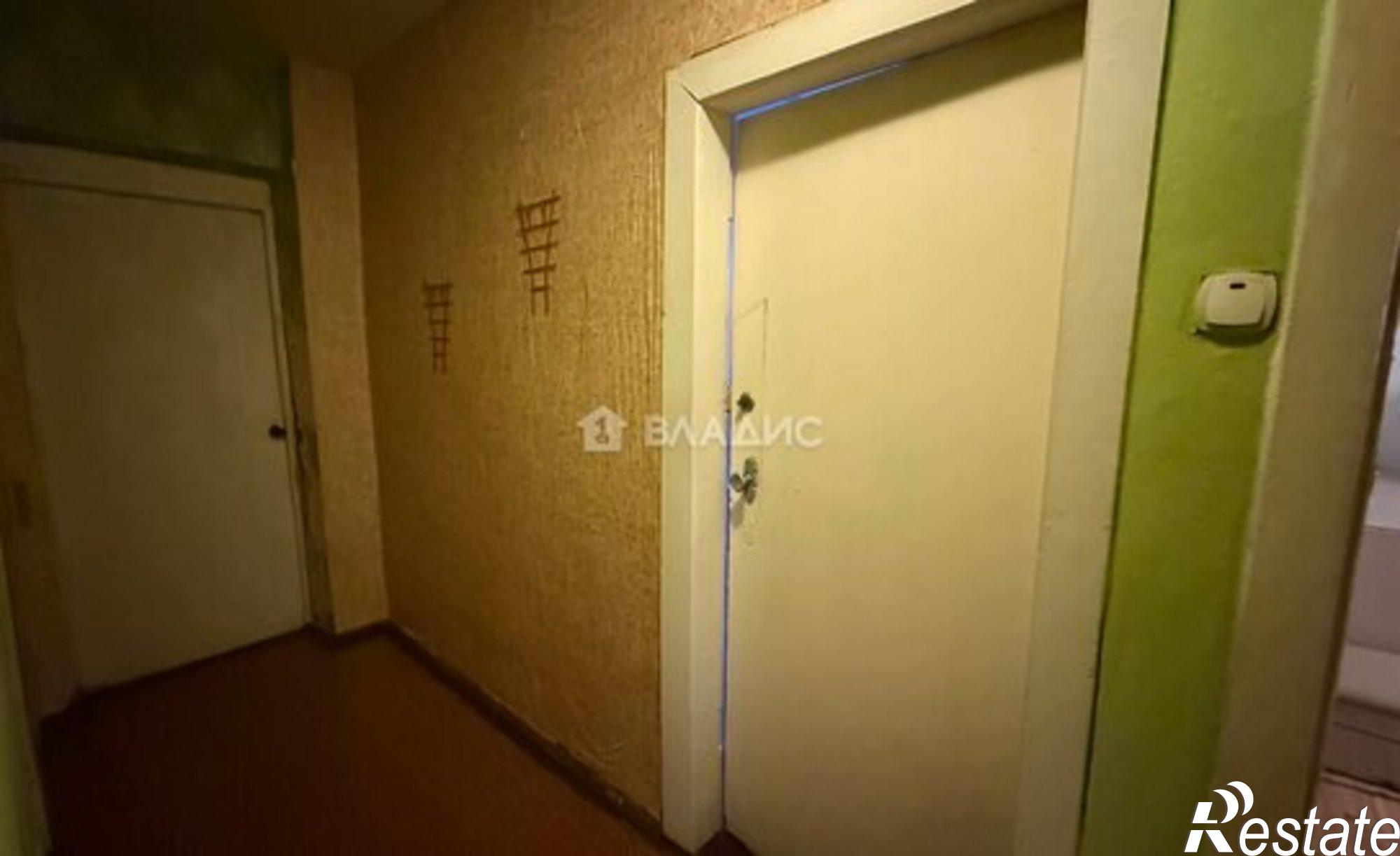 Купить квартиру за 3 750 000 рублей на пр-кт Победы, 241