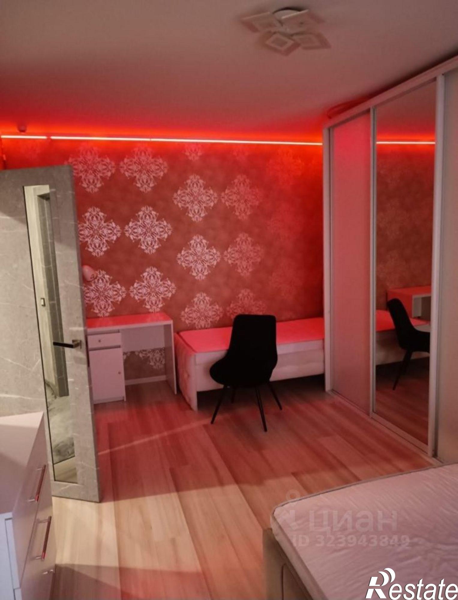 Сдать квартиру за 30 000 рублей на ул Левитана, 57 3