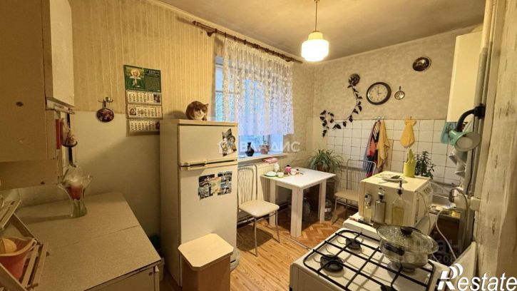 2-комн квартира проспект Победы, 237,  д. 237