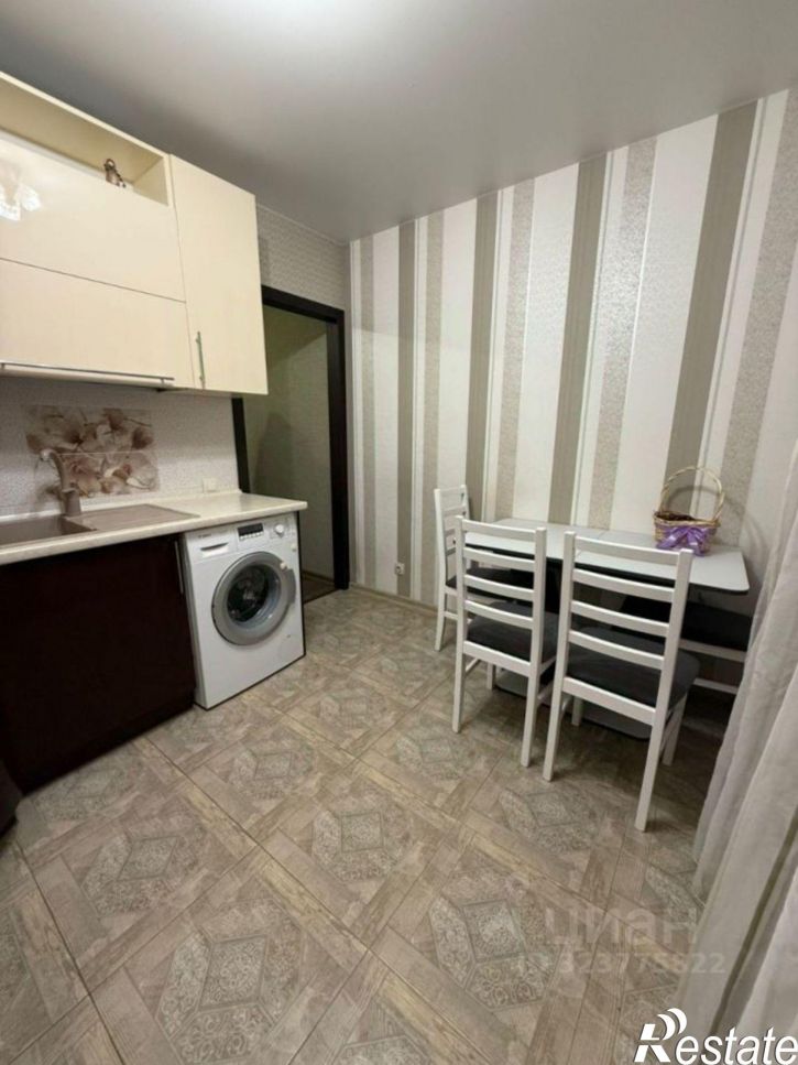 1-комн квартира улица Левитана, 63 к3,  д. 63 к3