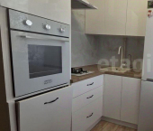 2-комн, 46кв м, этаж 4/5 улица Подполковника Емельянова, 300