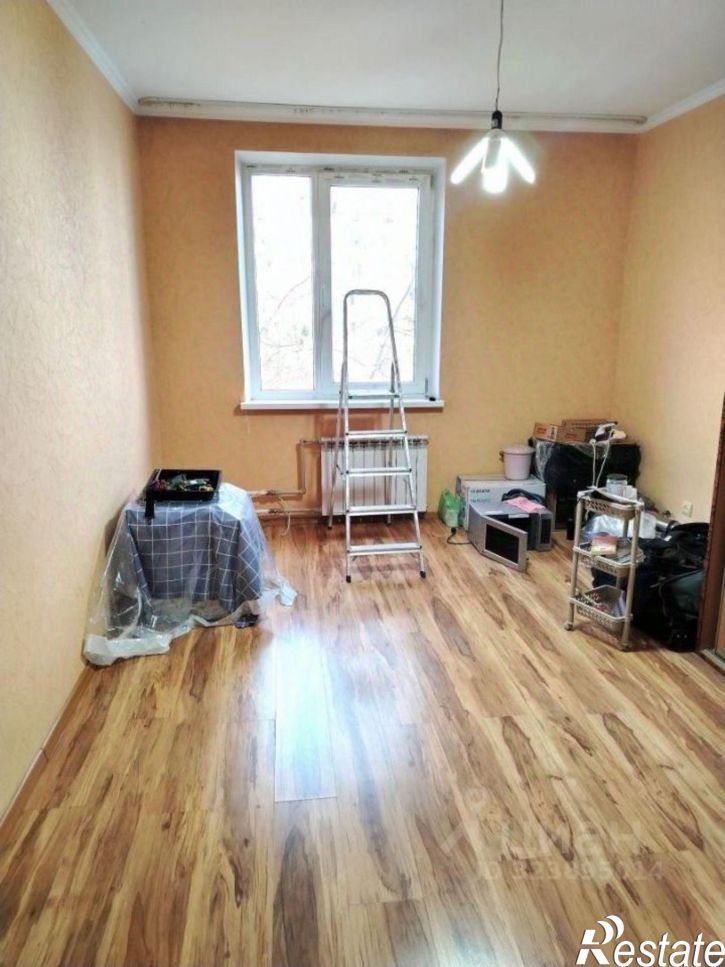 3-комн квартира улица Лилии Иванихиной, 1,  д. 1