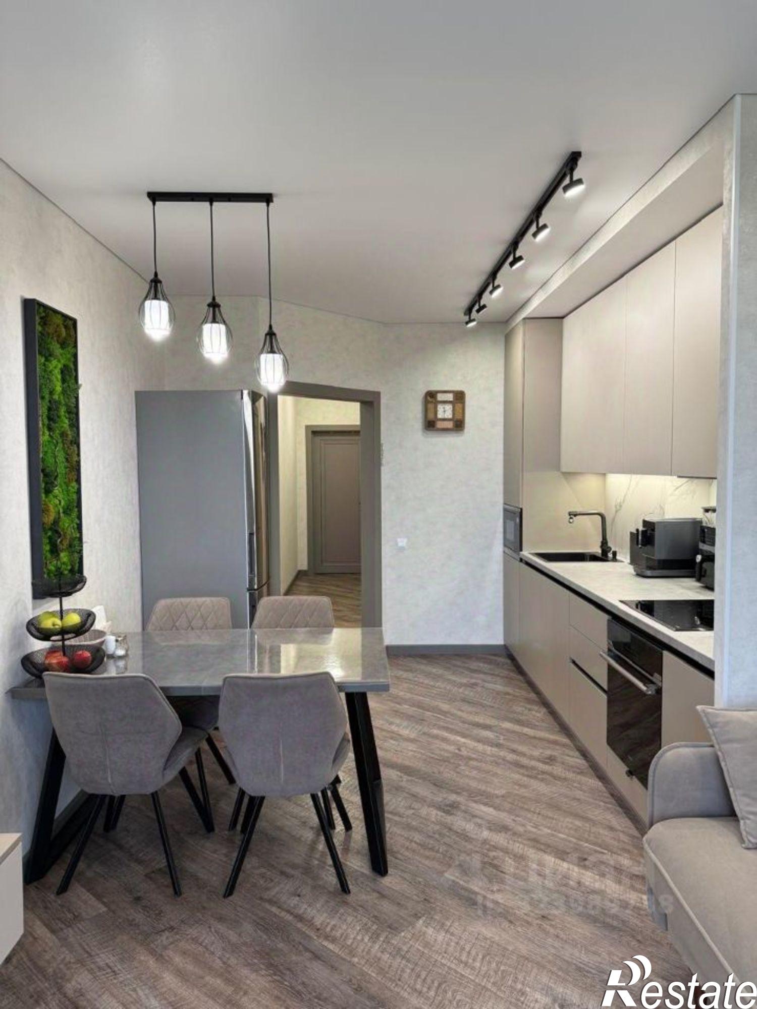 Купить квартиру за 13 680 000 рублей на Закатная улица, 29 к1