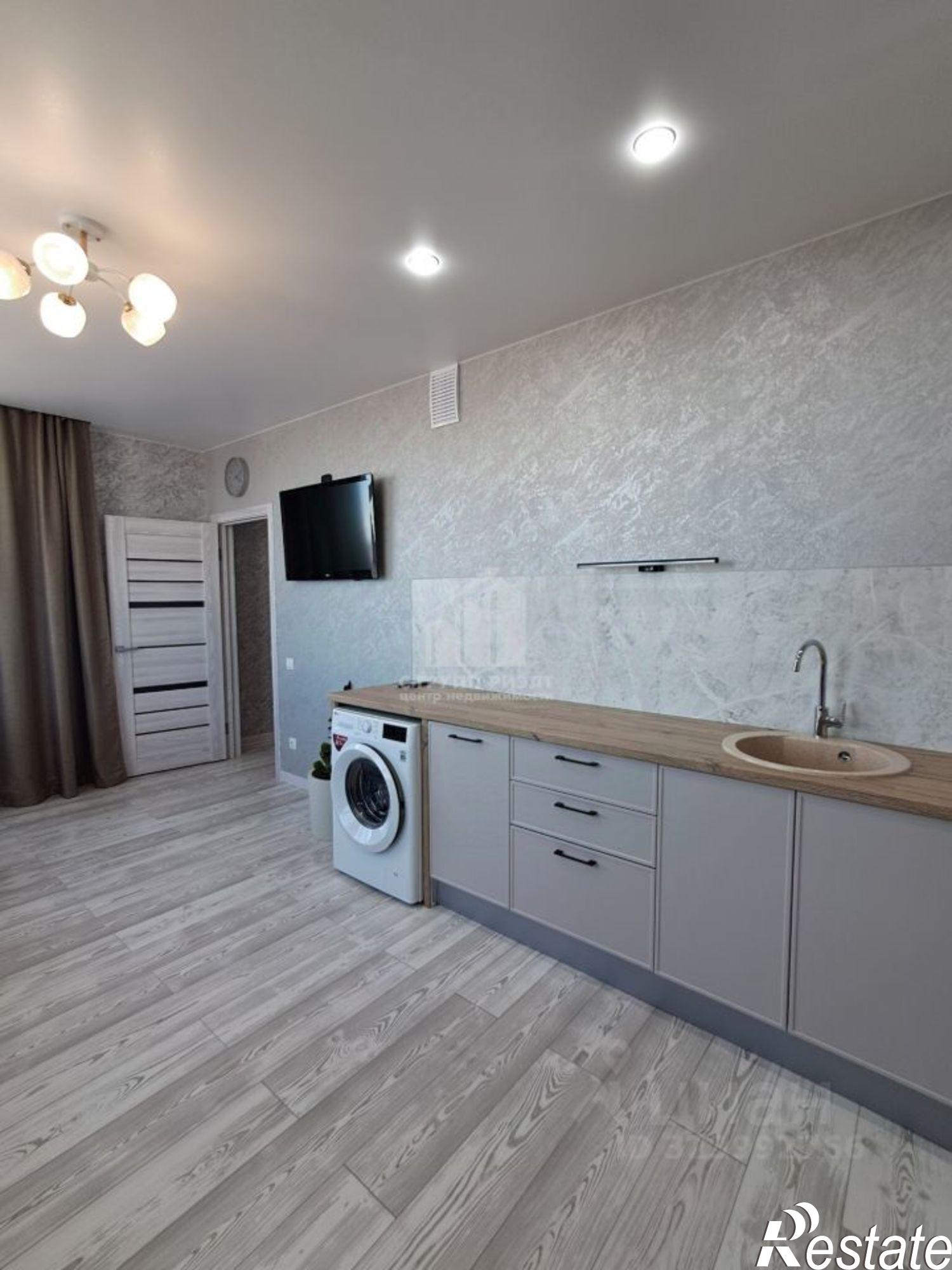 Купить квартиру за 8 000 000 рублей на ул Миргородская, 2