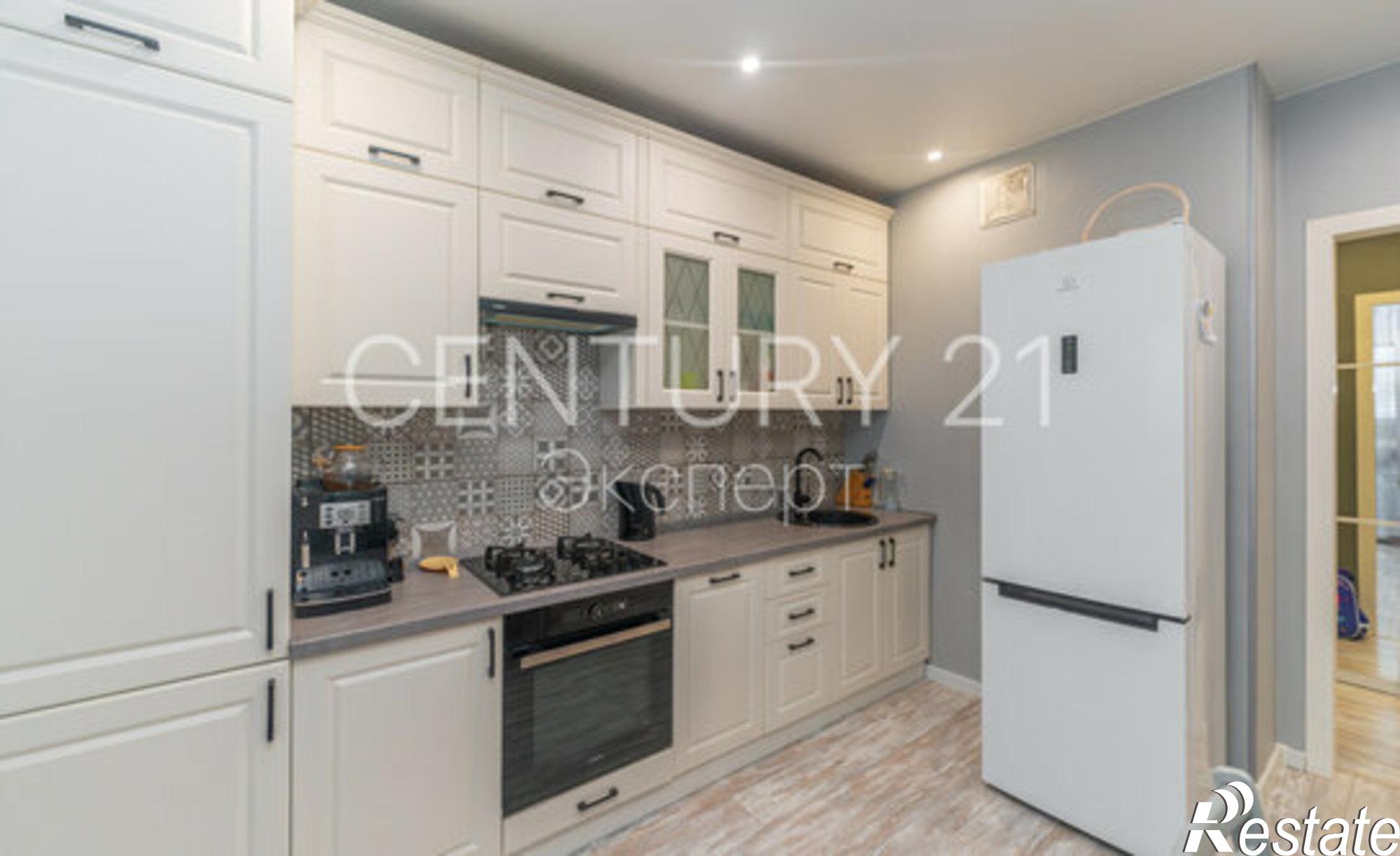 Купить квартиру за 10 200 000 рублей на Кипарисовая улица, 3