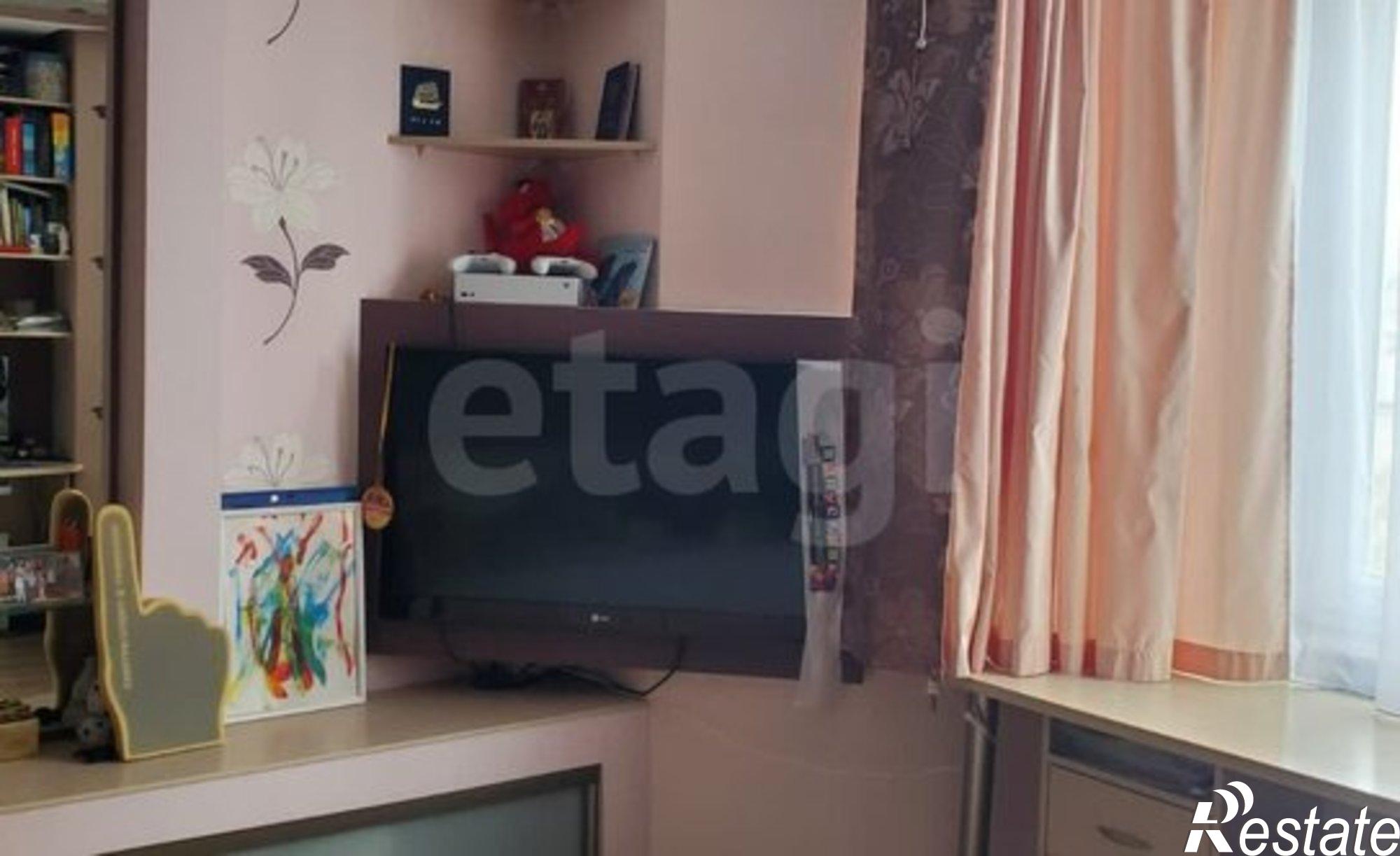 Купить квартиру за 15 000 000 рублей на ул О.Кошевого, 9