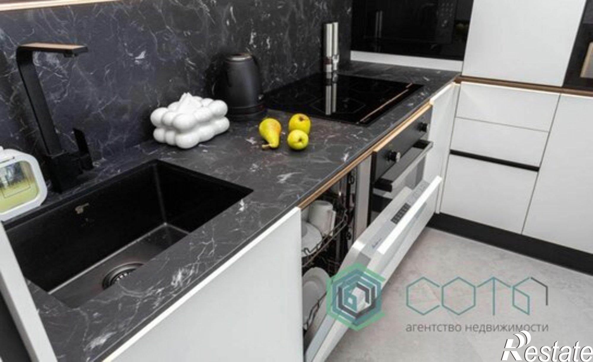 Купить квартиру за 14 200 000 рублей на ул Артиллерийская, 49