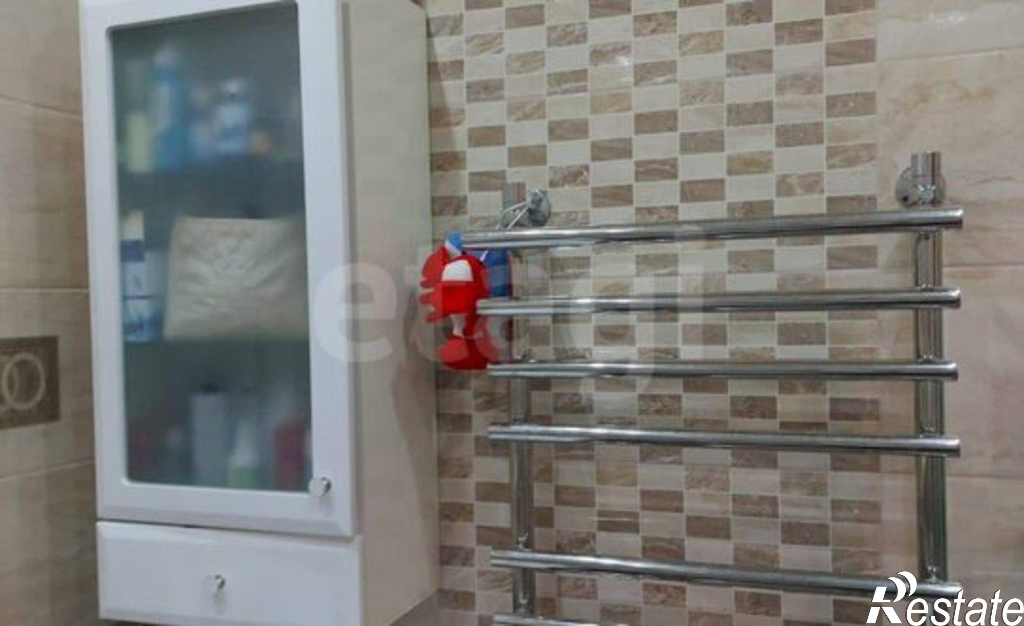 Купить квартиру за 10 000 000 рублей на ул Ростовская, 9