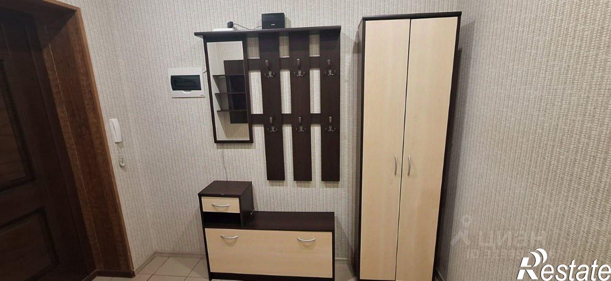 Сдать квартиру за 28 000 рублей на улица Лукашова, 7