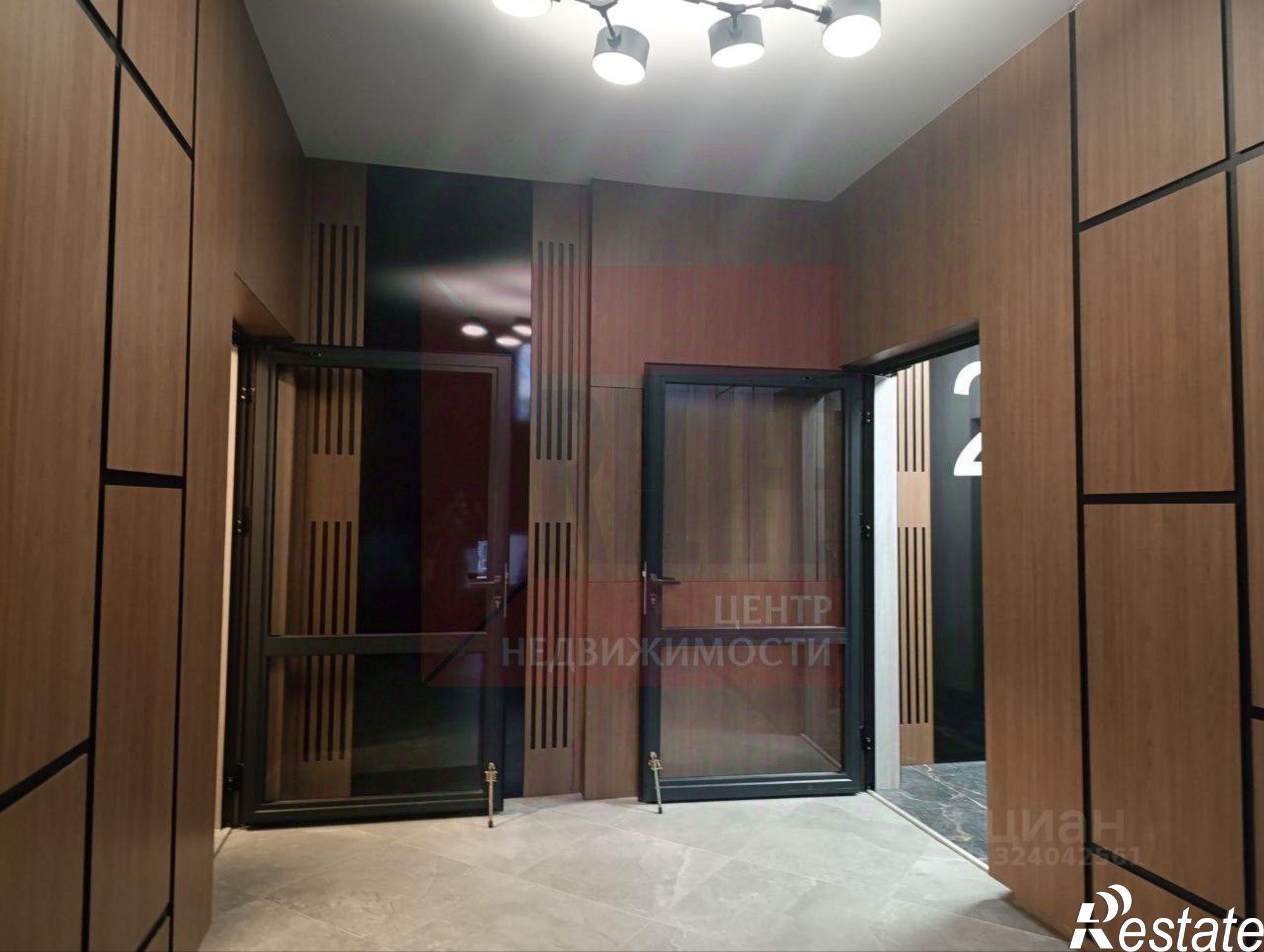 Купить квартиру за 19 350 000 рублей на ул Октябрьская, 12