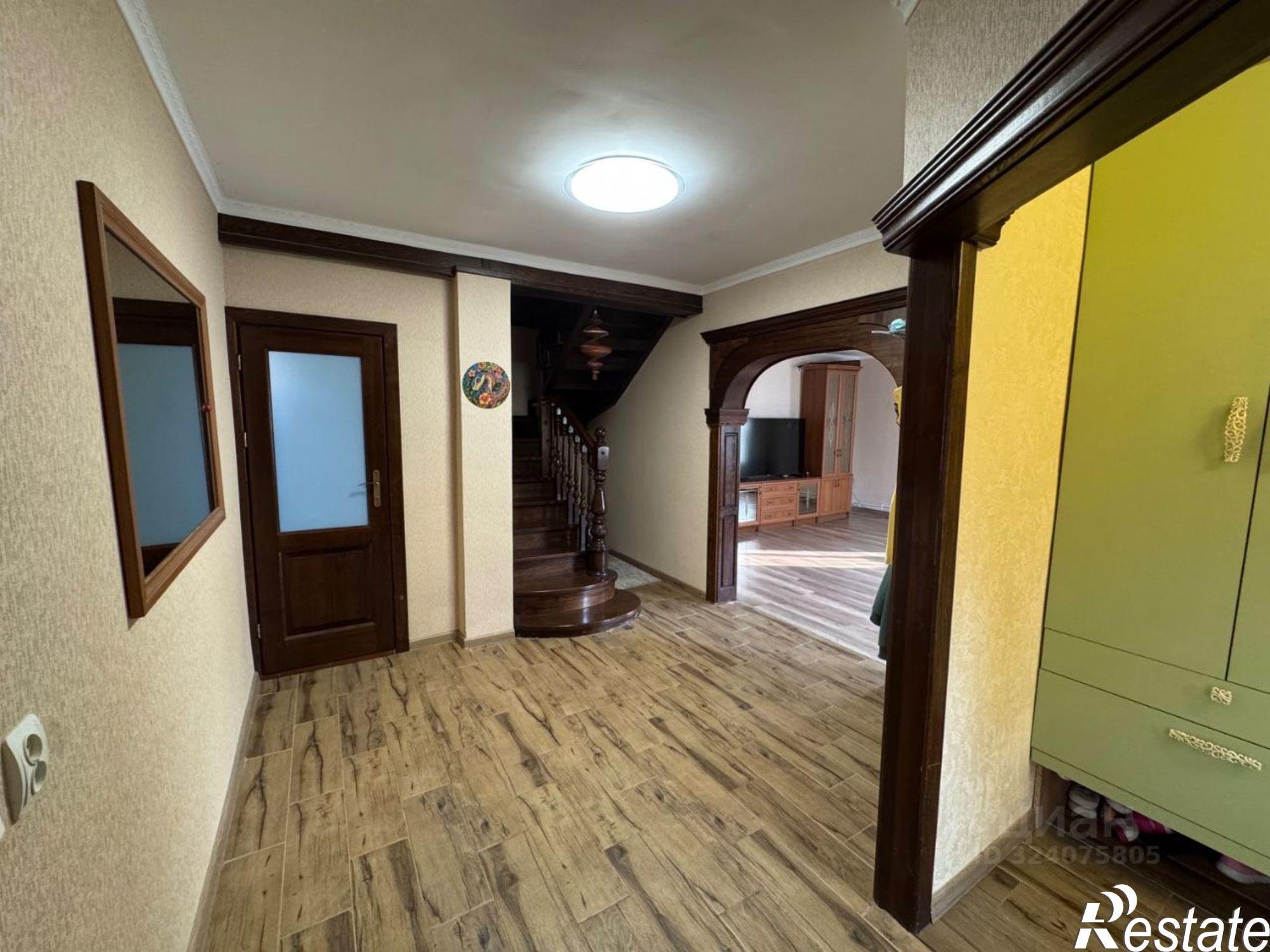 Купить дачу, дом, коттедж за 11 000 000 рублей на Грушевая улица