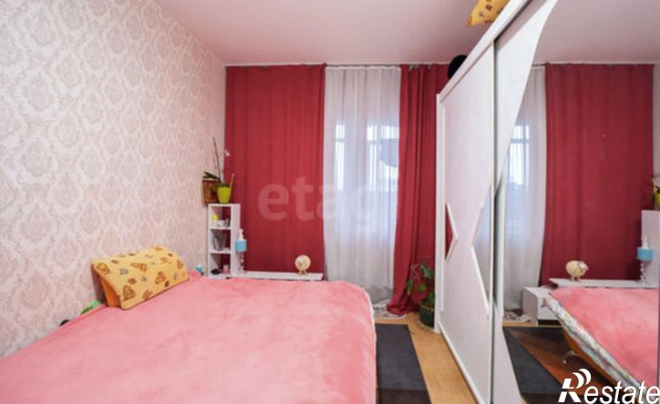 3-комн квартира Интернациональная улица, 60,  д. 60