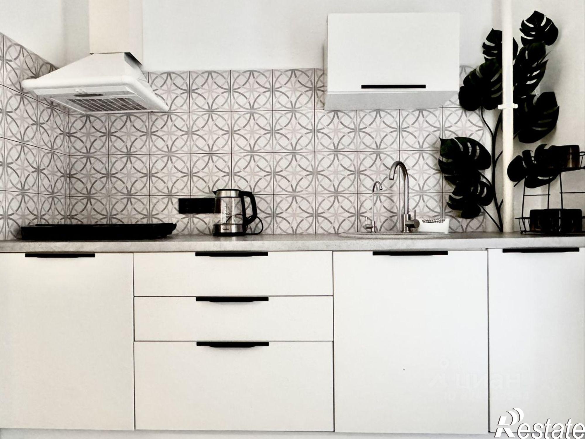 Сдать квартиру за 40 000 рублей на улица Генерала Буткова, 20