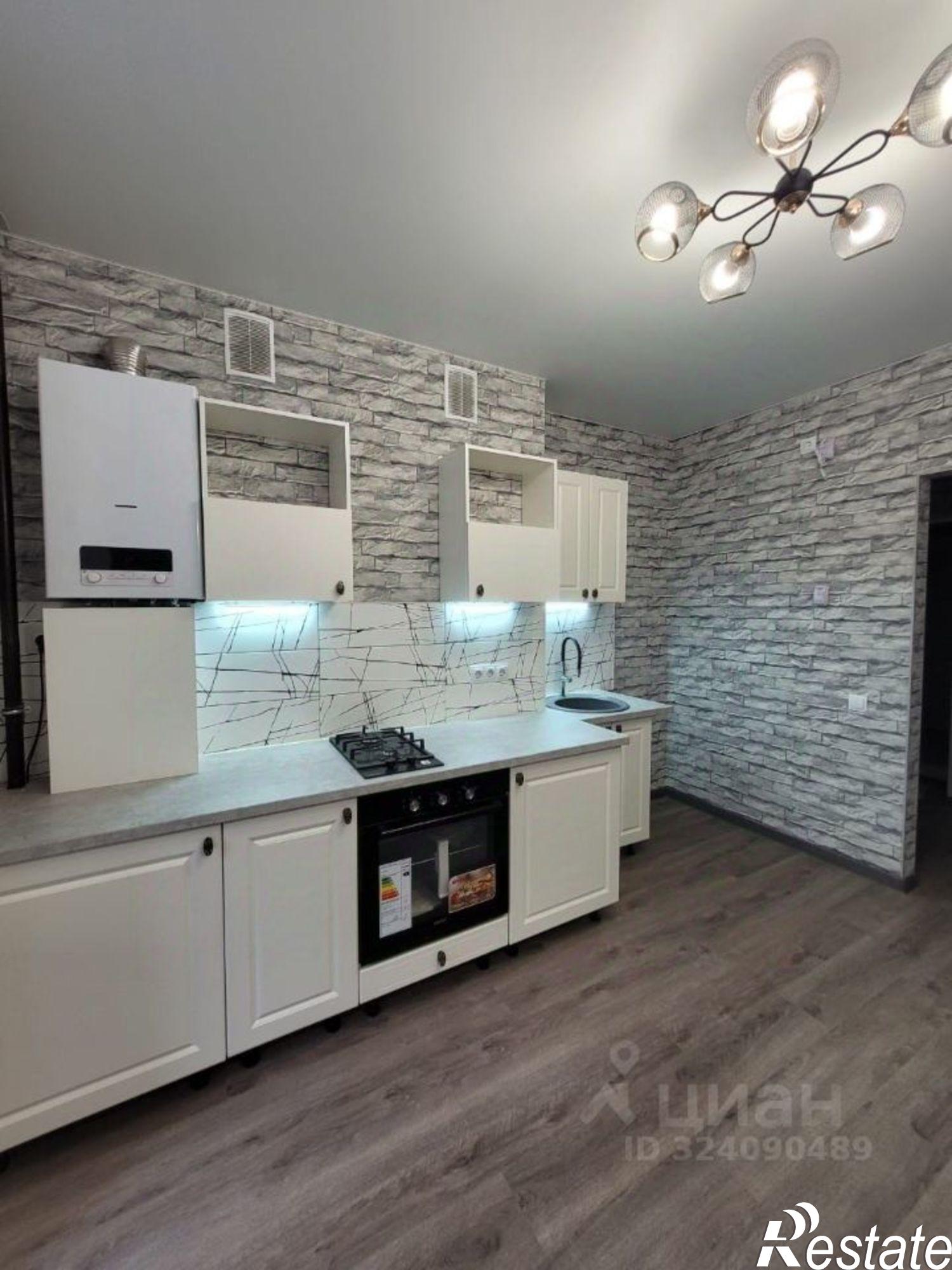 Купить квартиру за 6 750 000 рублей на ул Героя России Катериничева, 9 1