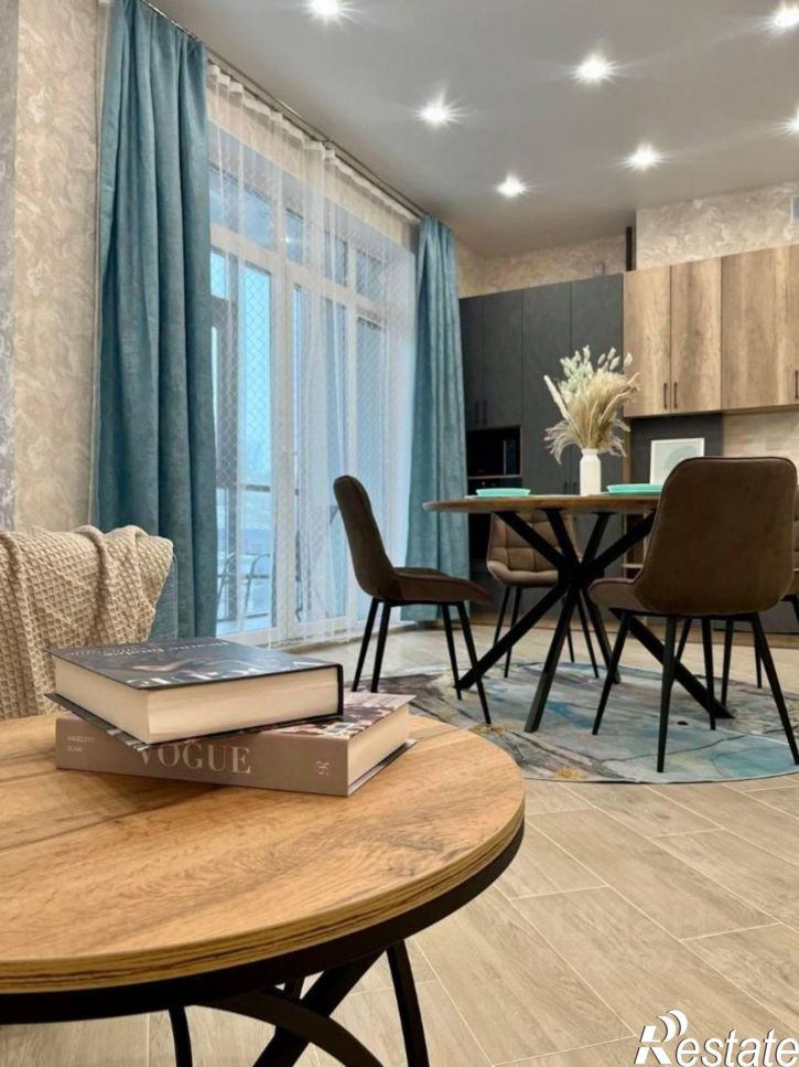 2-комн квартира Октябрьская улица, 12,  д. 12