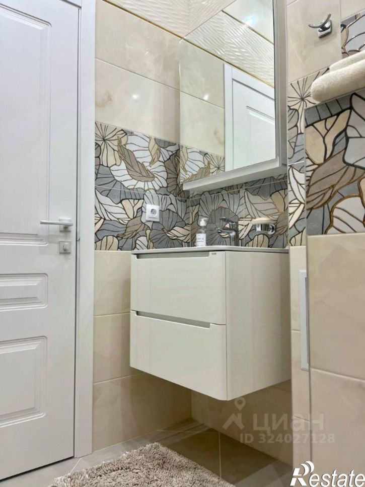 2-комн квартира Октябрьская улица, 12,  д. 12