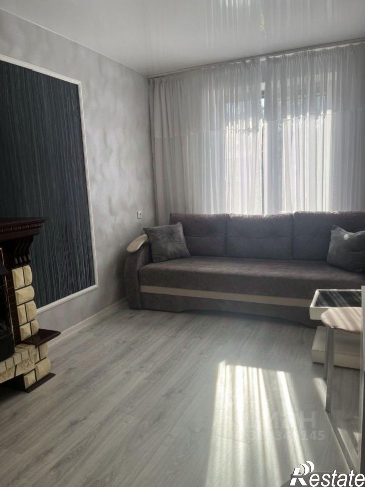 2-комн квартира улица Желябова, 3,  д. 3