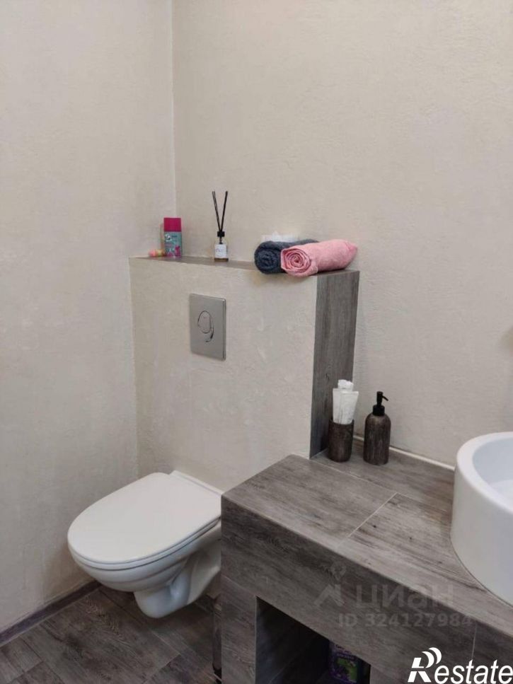 2-комн квартира Флотская улица, 9,  д. 9