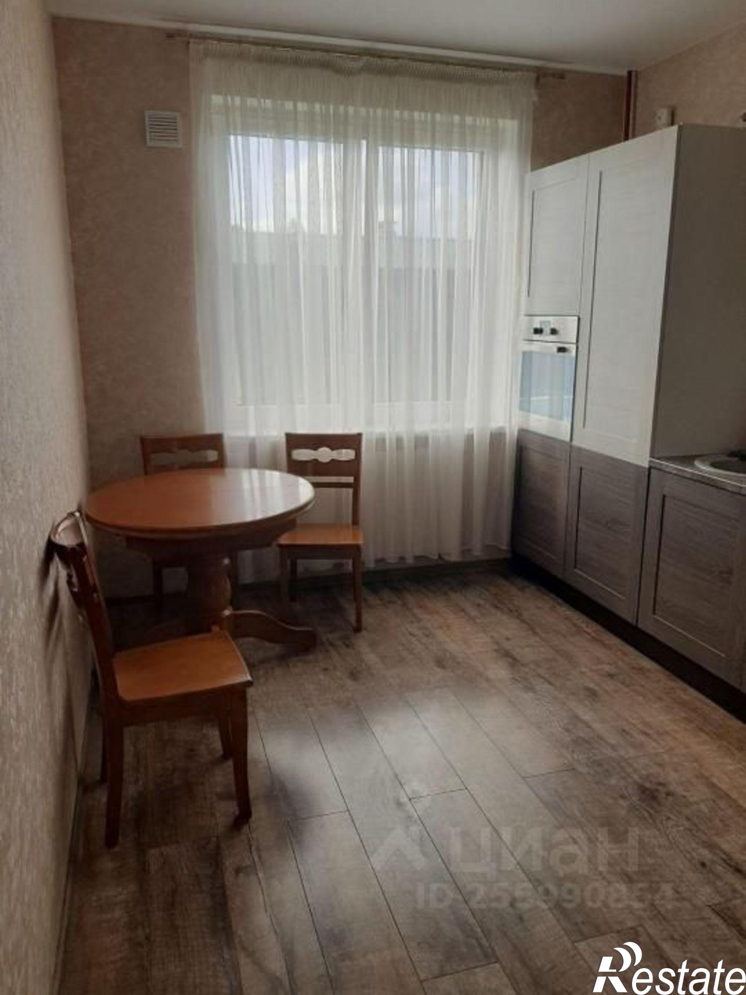 Сдать квартиру за 27 000 рублей на улица Станиславского, 37