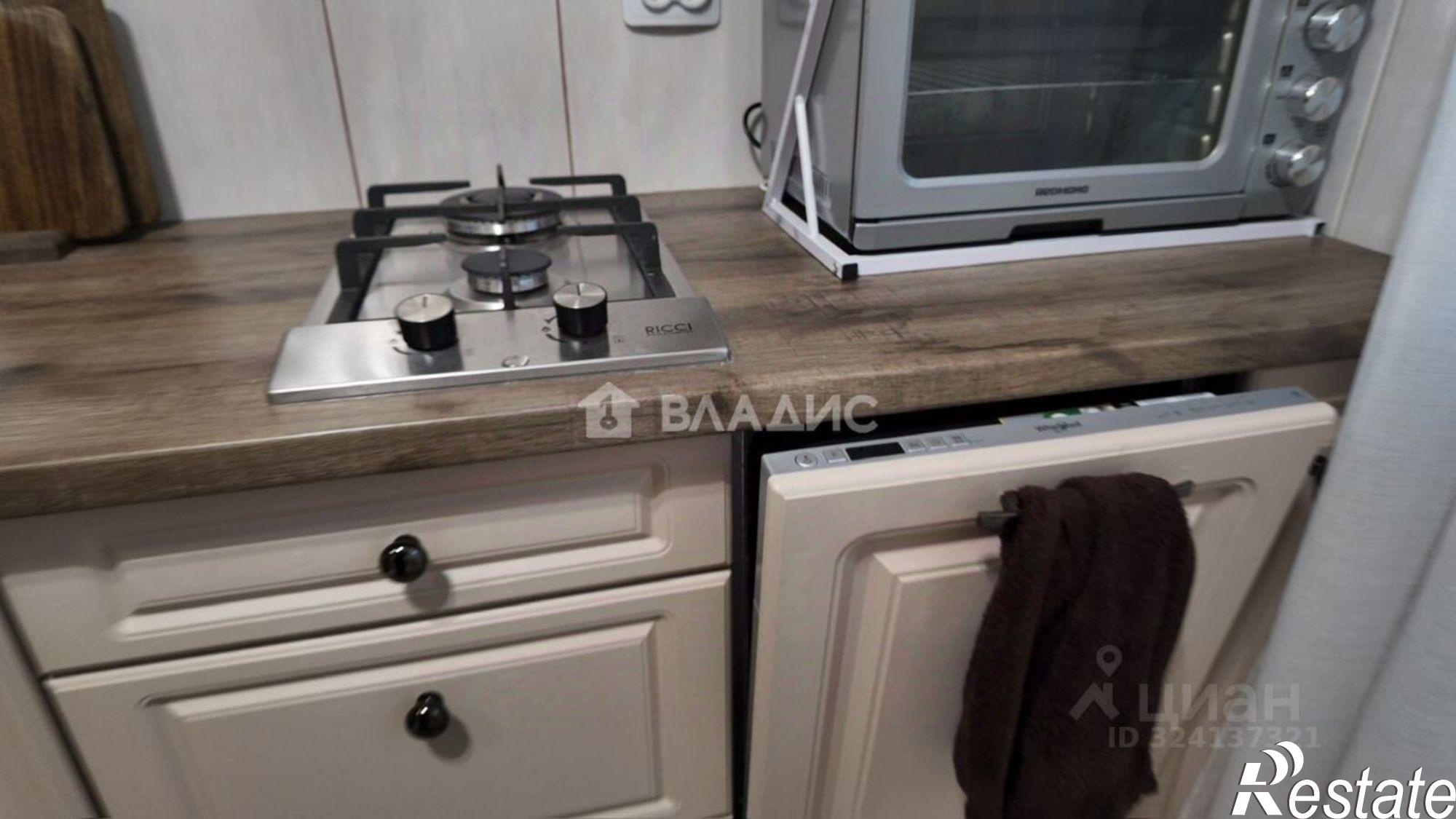 Купить квартиру за 6 100 000 рублей на улица Лейтенанта Яналова, 5