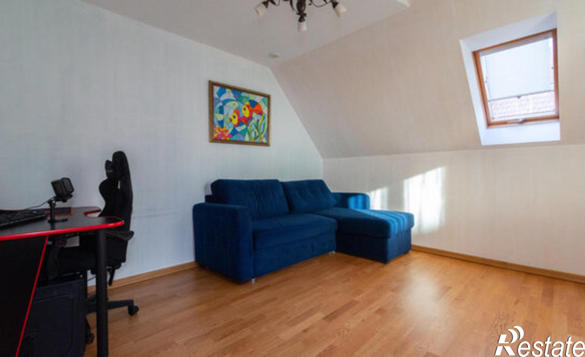 Купить квартиру за 13 500 000 рублей на Коммунальный пер, 3