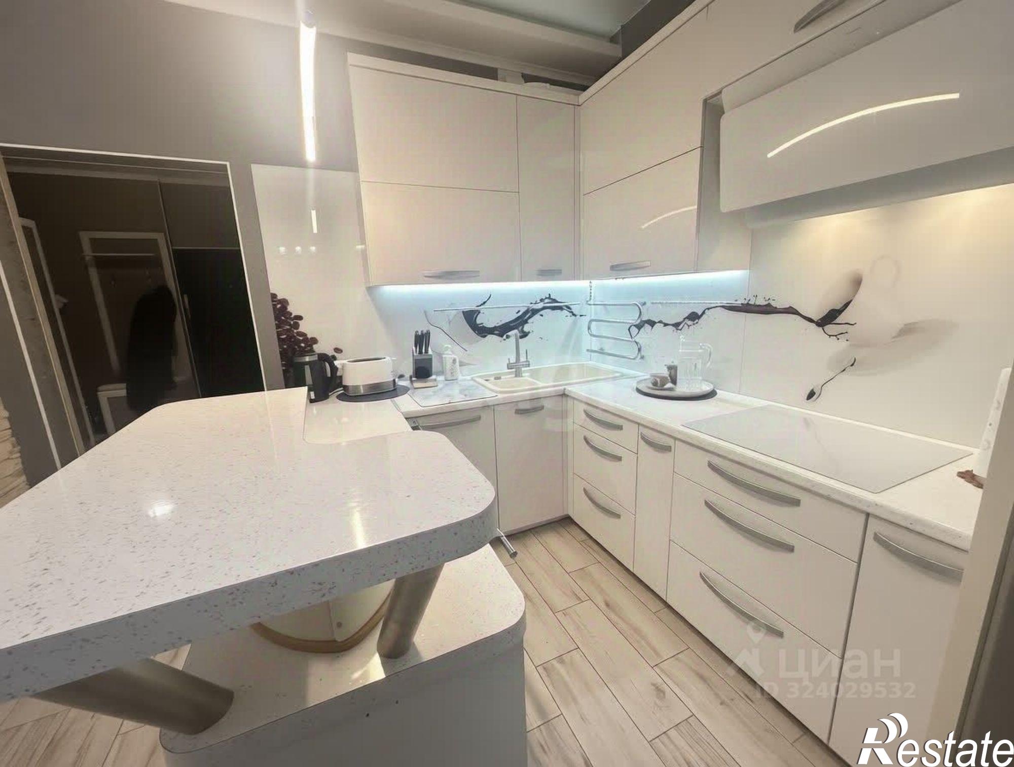 Купить квартиру за 15 400 000 рублей на ул Орудийная, 32А