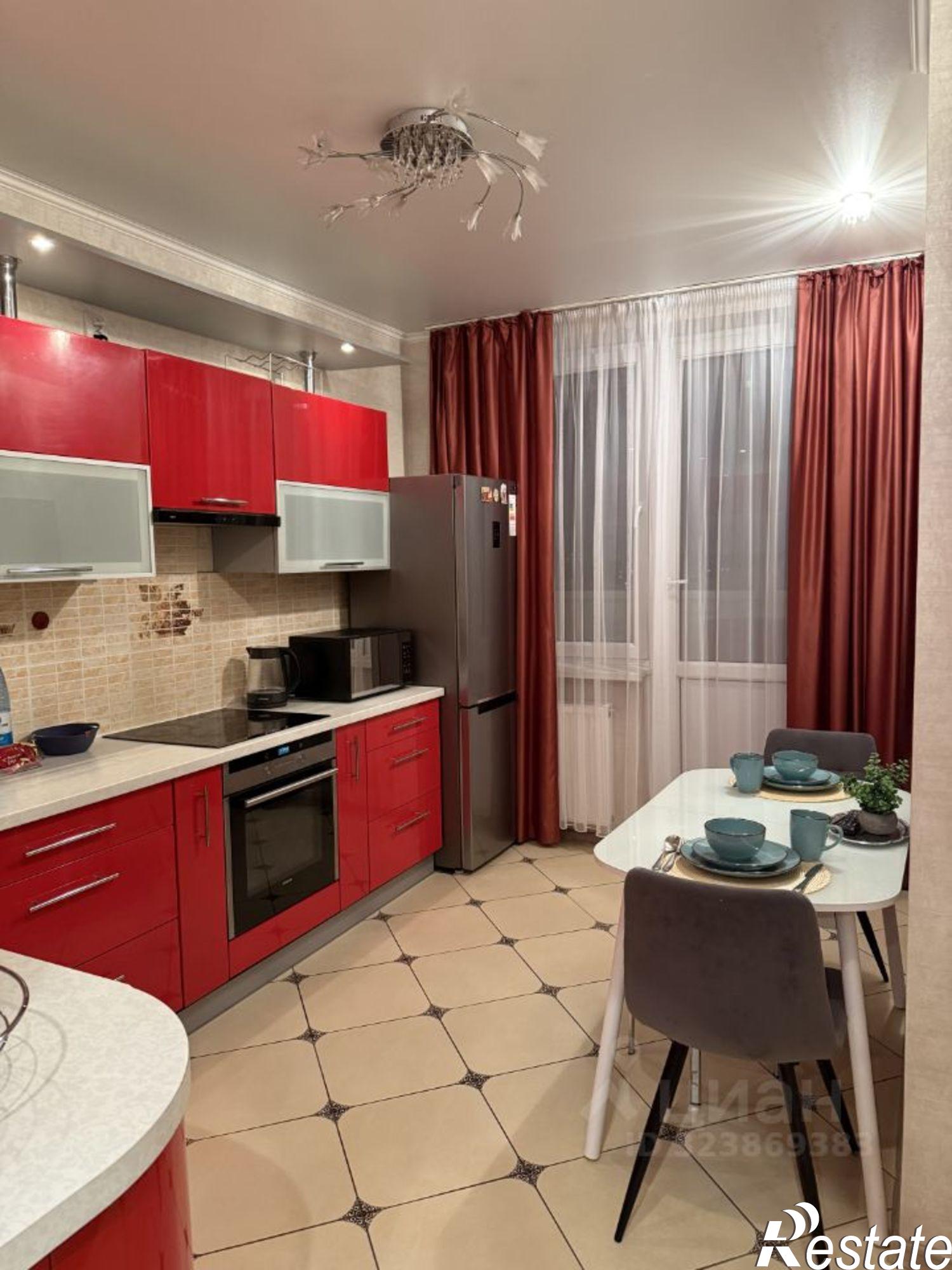 Сдать квартиру за 45 000 рублей на улица Генерала Челнокова, 48