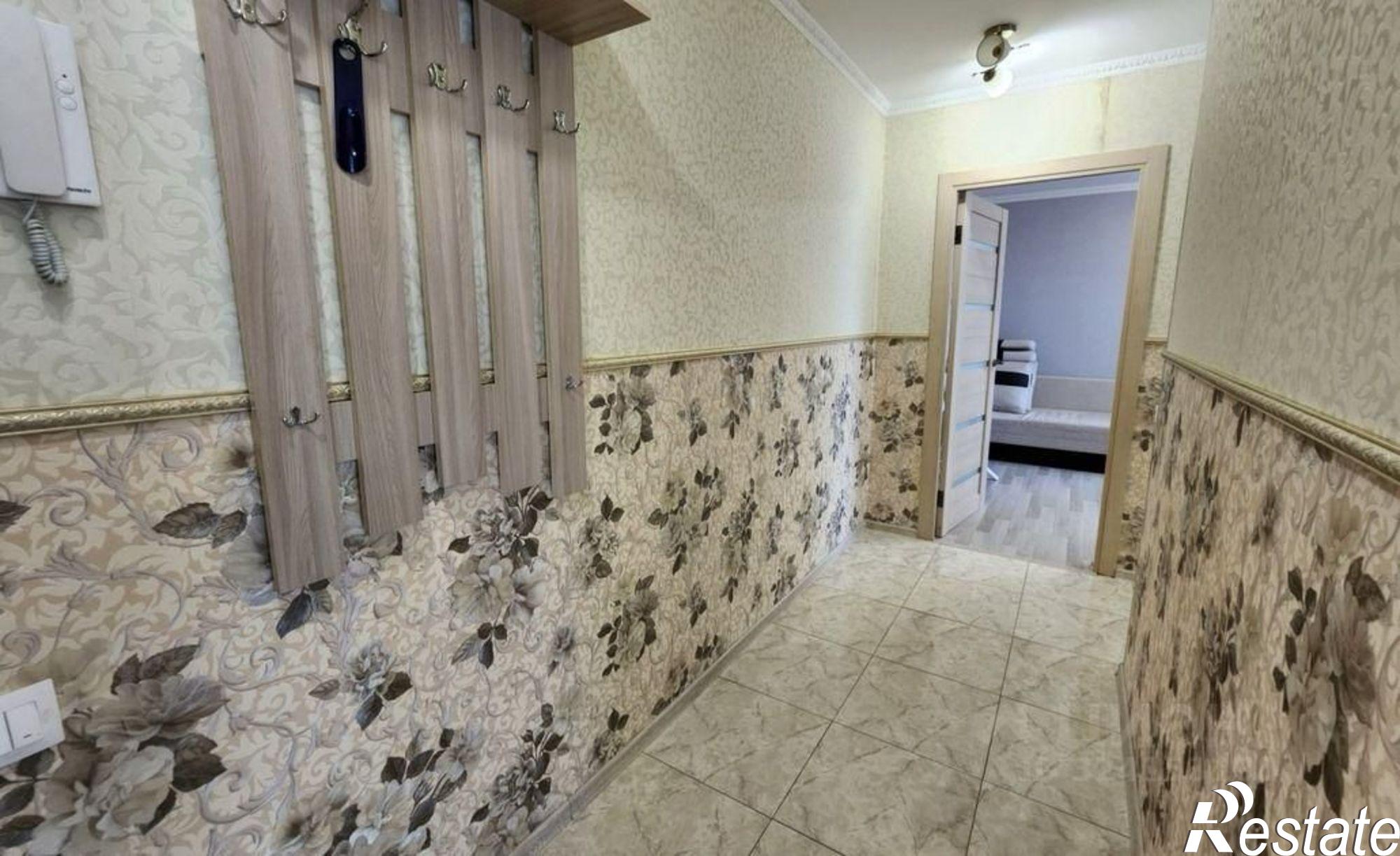 Сдать квартиру за 40 000 рублей на улица Багратиона, 138