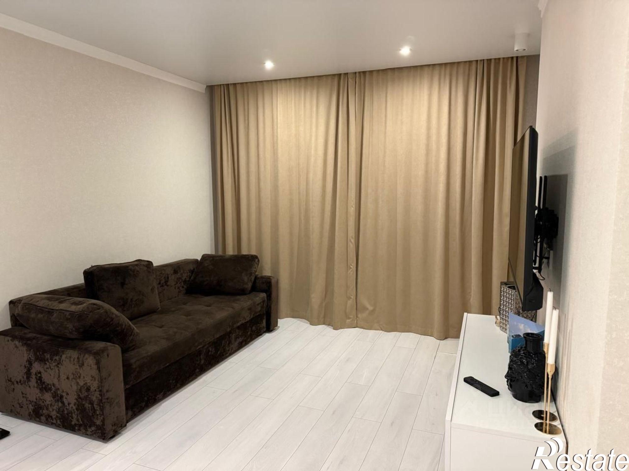 Купить квартиру за 16 300 000 рублей на улица Горького, 96 к1