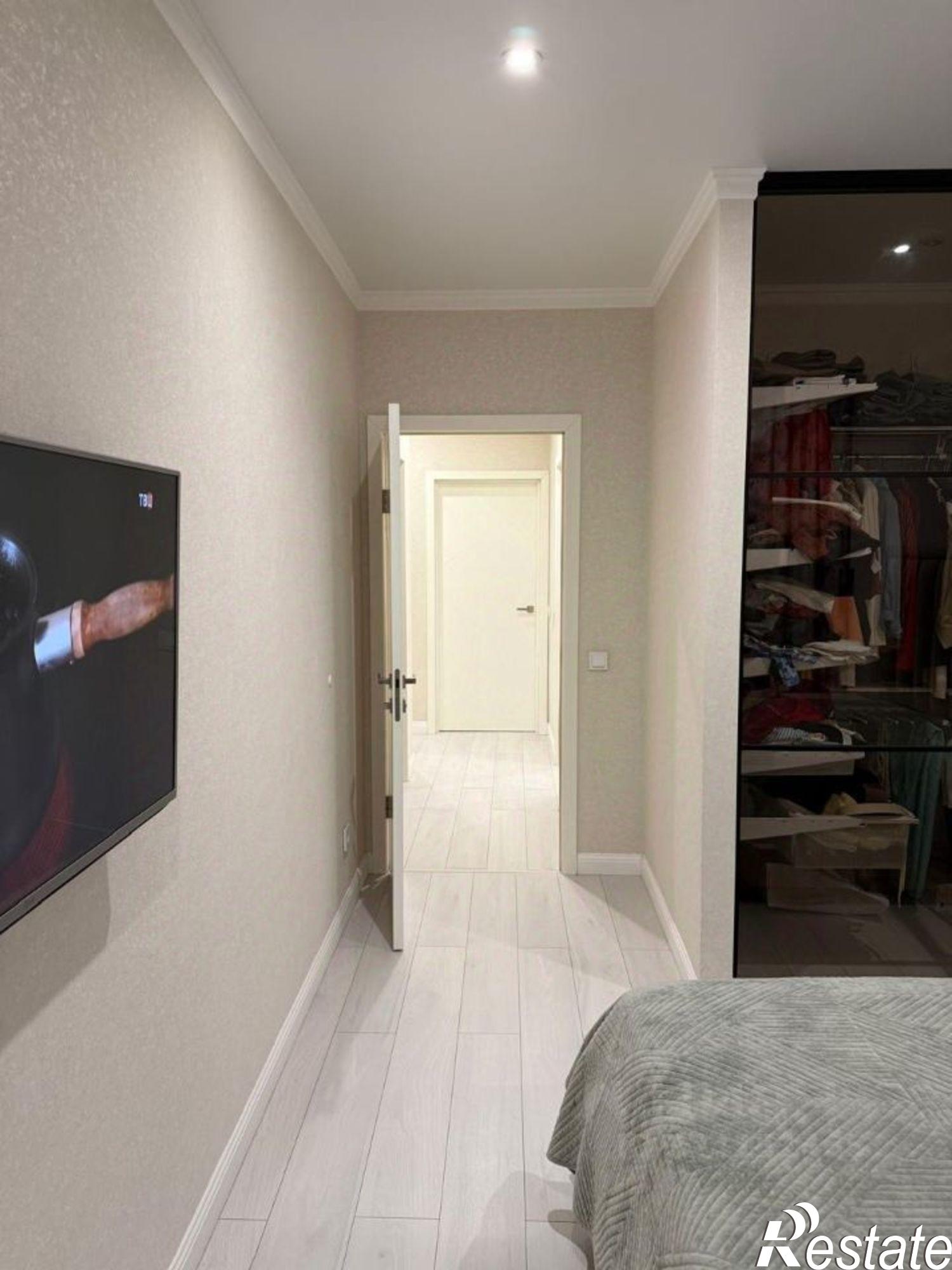 Купить квартиру за 16 300 000 рублей на улица Горького, 96 к1