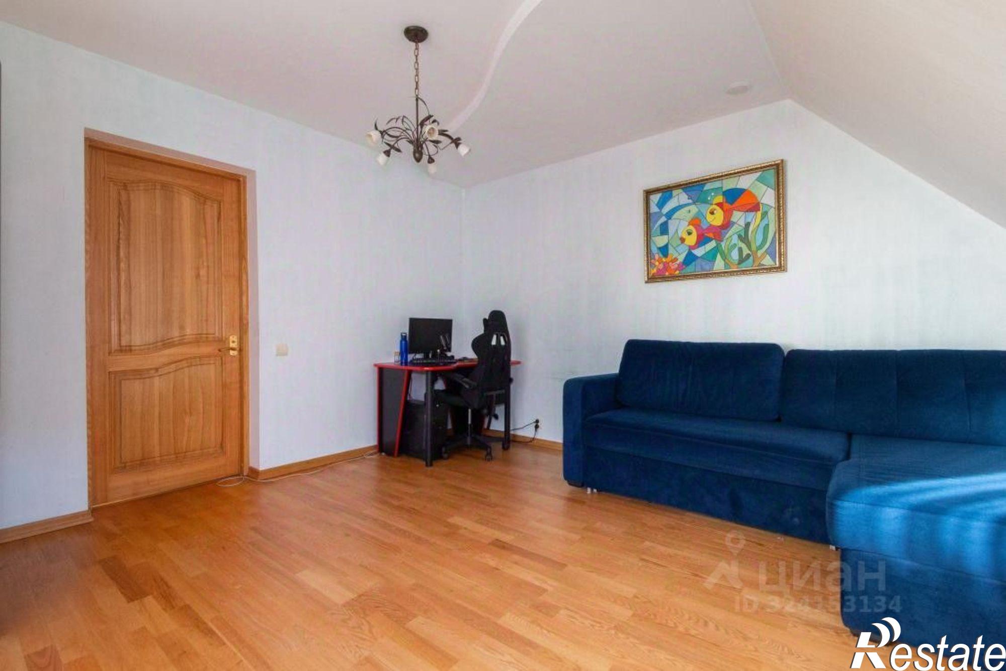 Купить квартиру за 13 500 000 рублей на Коммунальный пер, 3