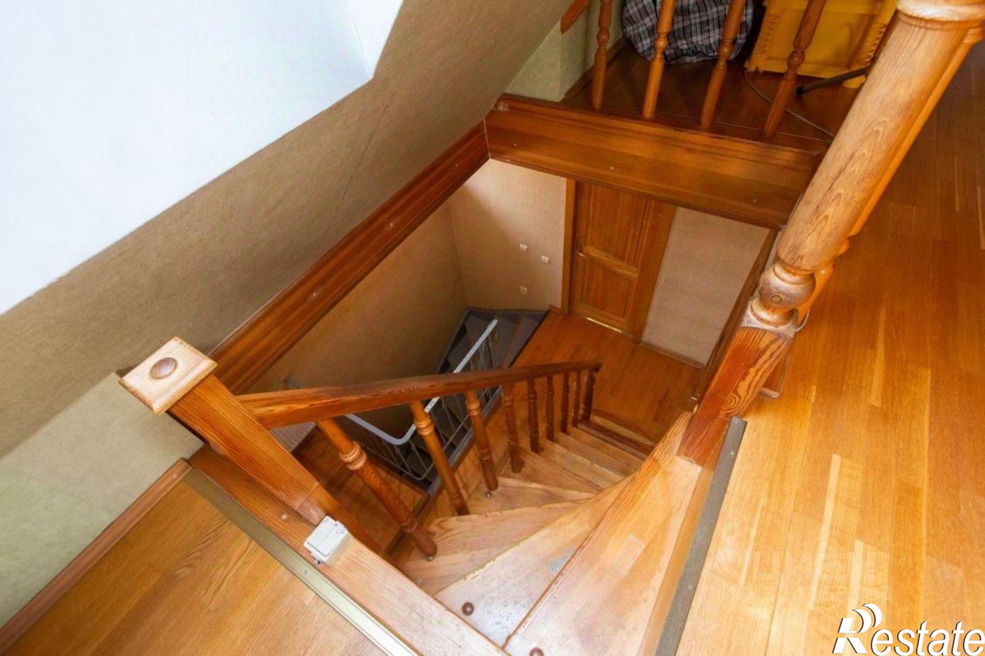 Купить квартиру за 13 500 000 рублей на Коммунальный пер, 3