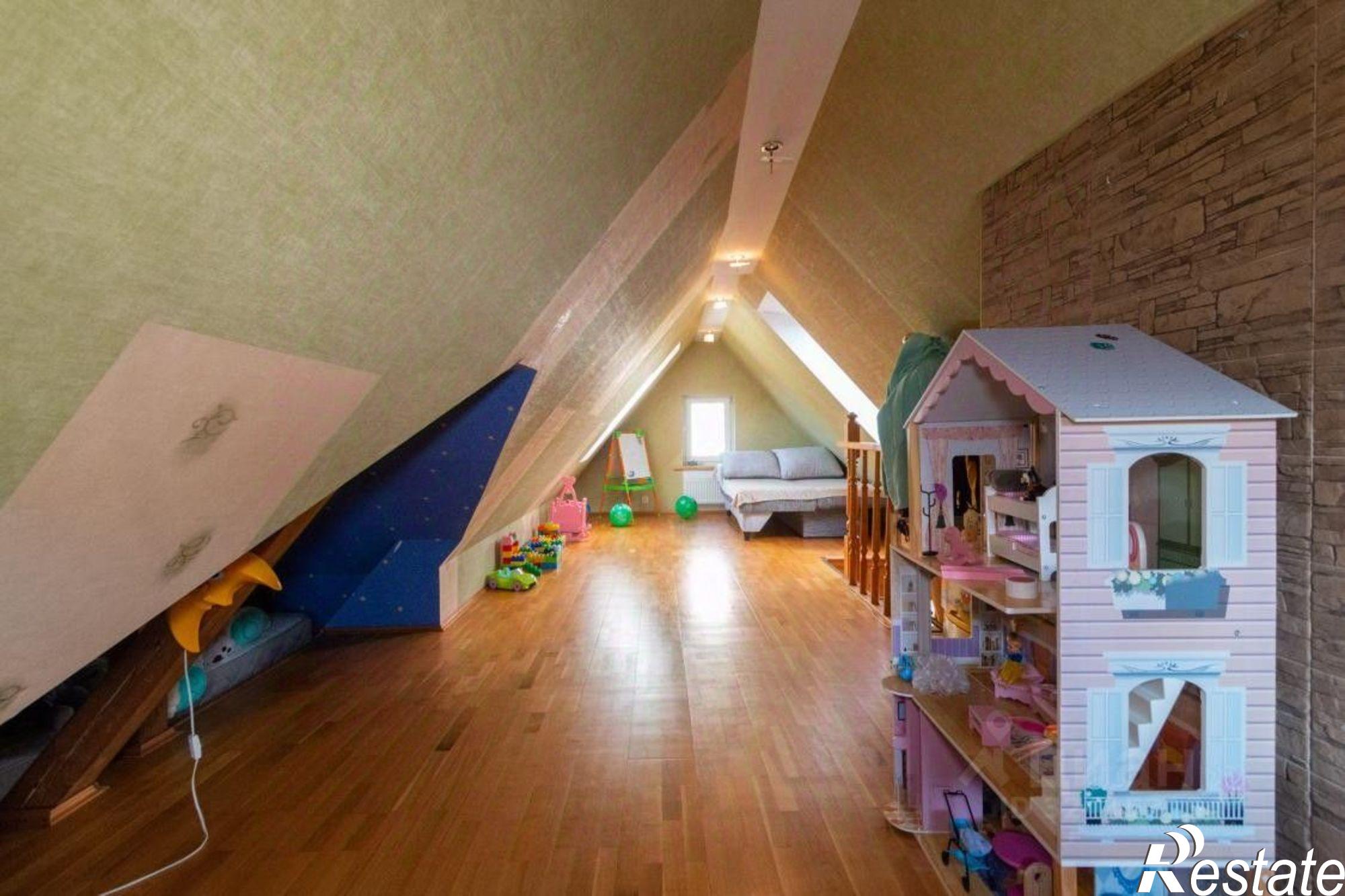 Купить квартиру за 13 500 000 рублей на Коммунальный пер, 3