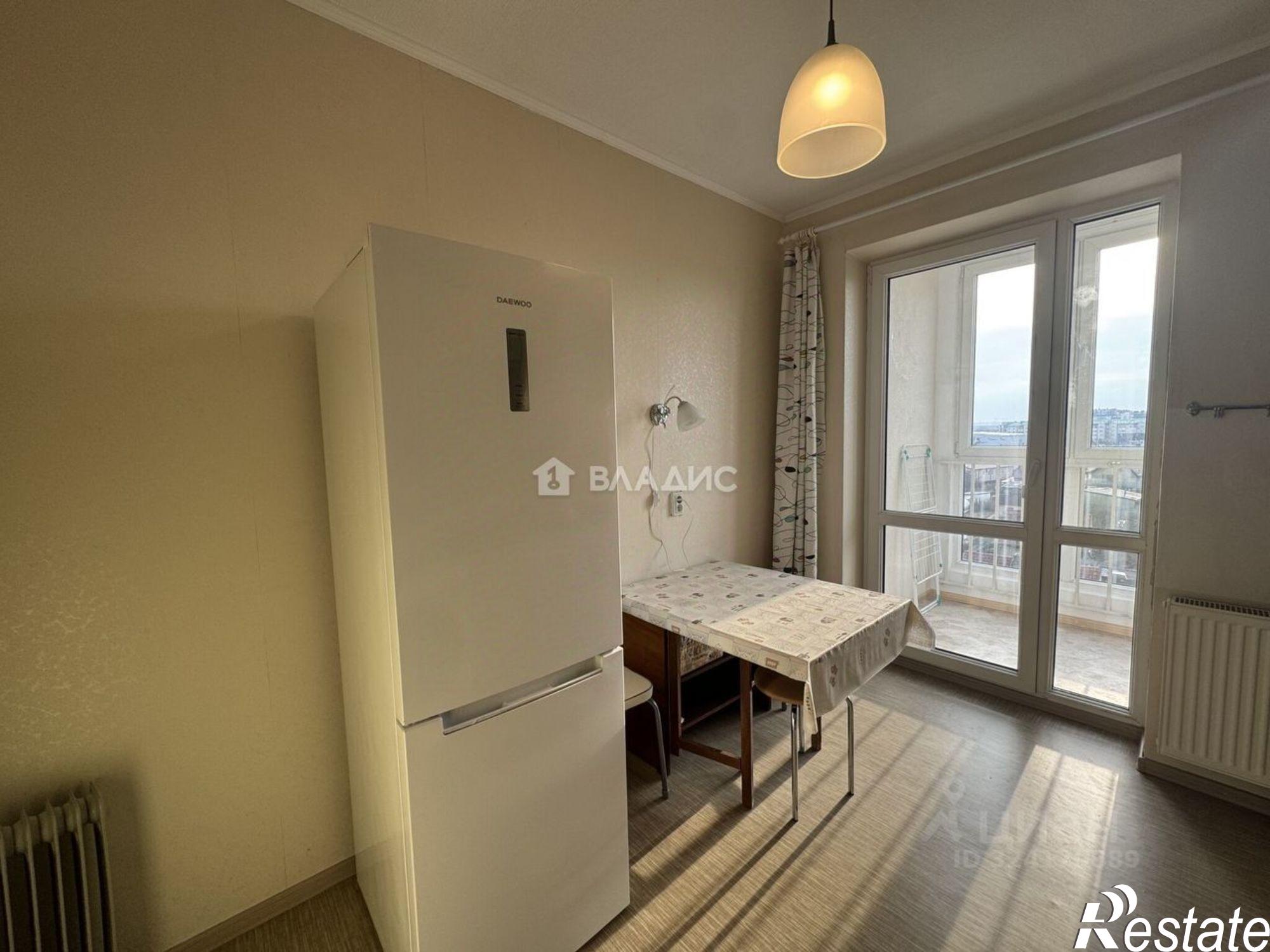 Сдать квартиру за 23 000 рублей на улица Свердлова, 28