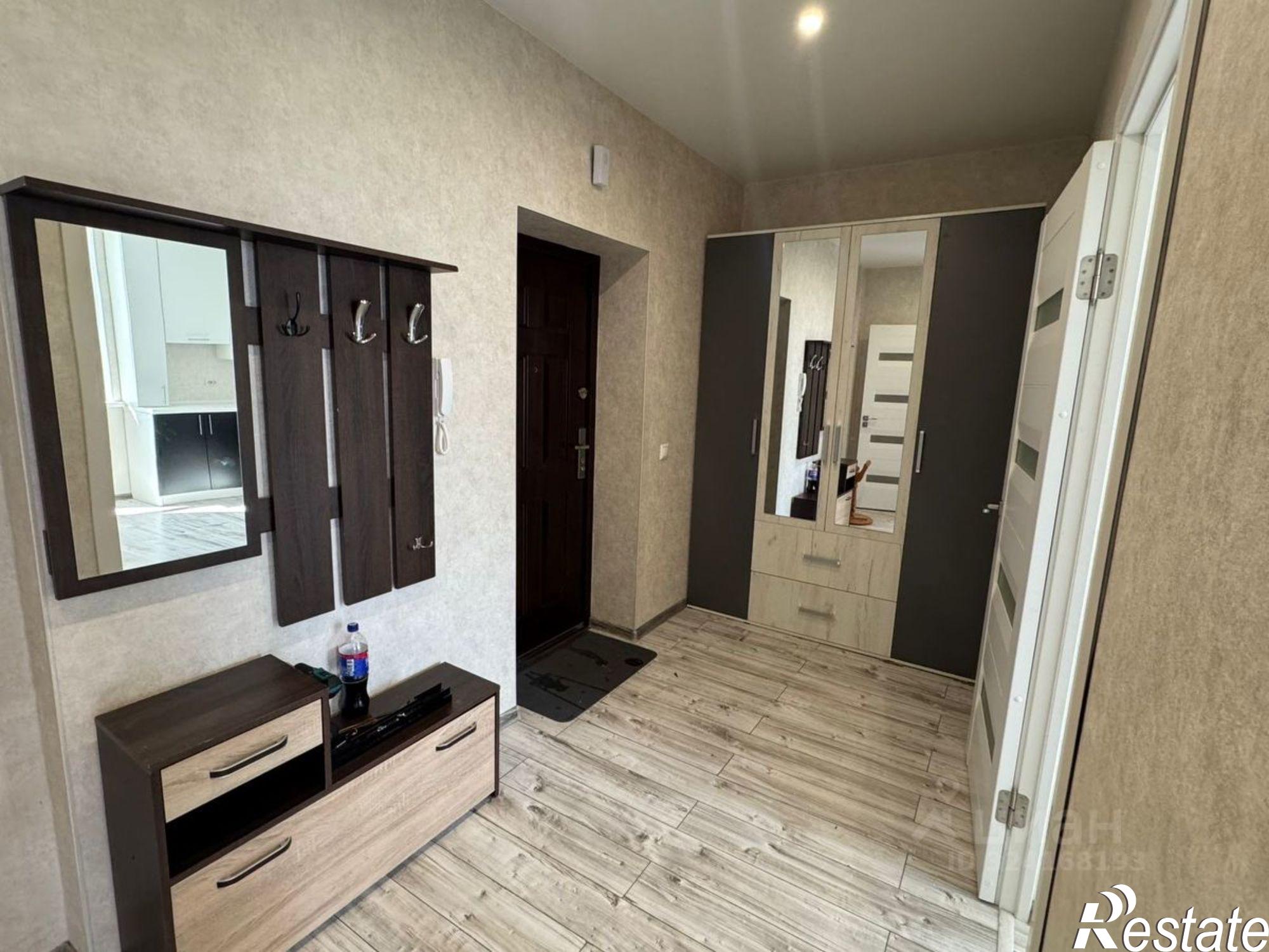 Сдать квартиру за 30 000 рублей на ул В.Денисова, 26