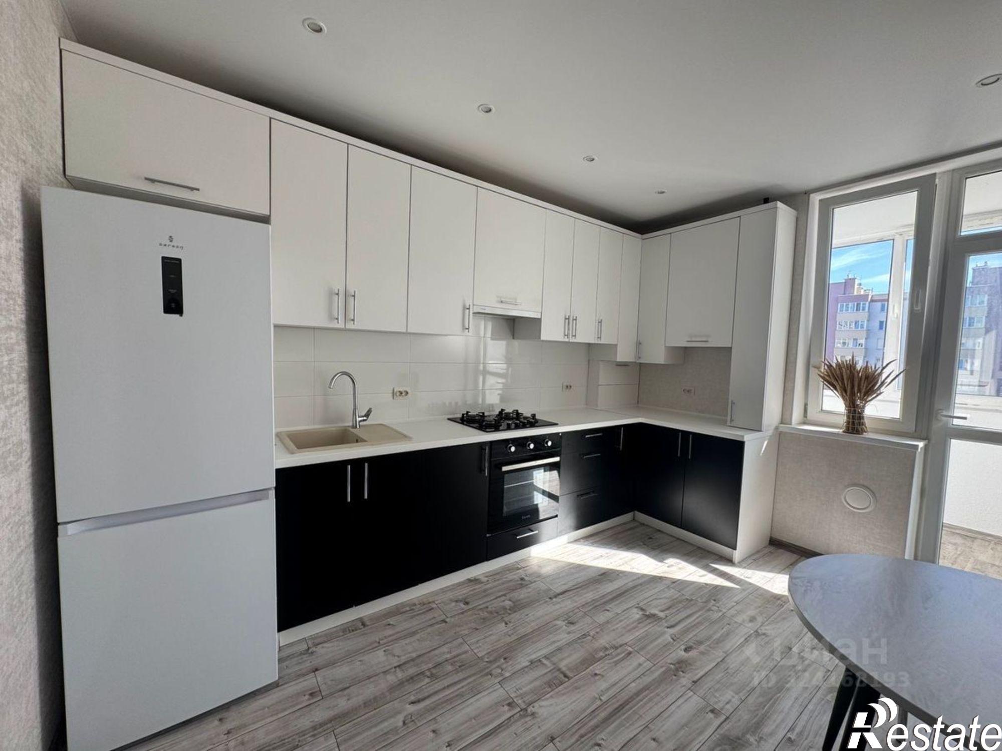 Сдать квартиру за 30 000 рублей на ул В.Денисова, 26