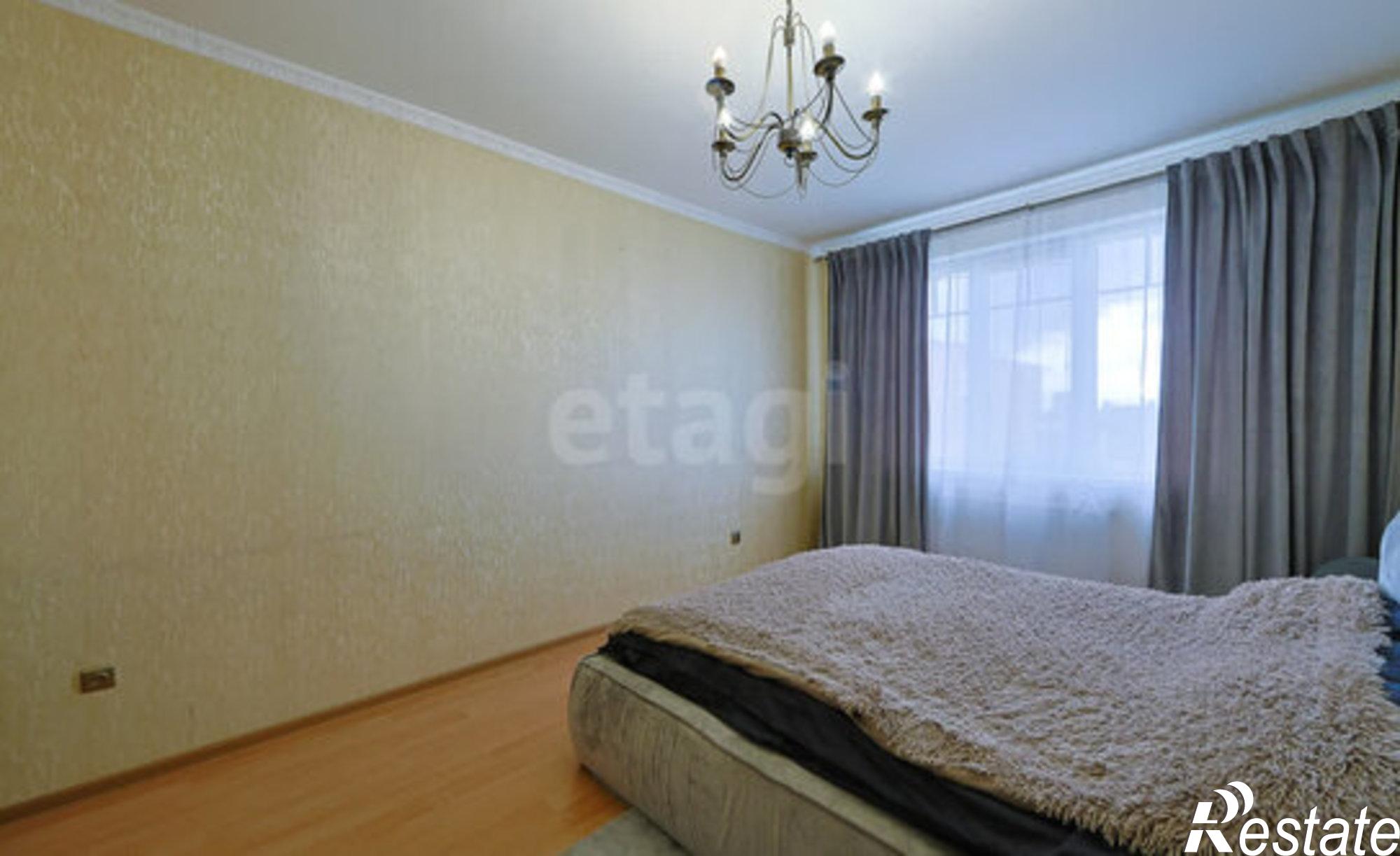 Купить квартиру за 7 100 000 рублей на Эпроновская улица, 33