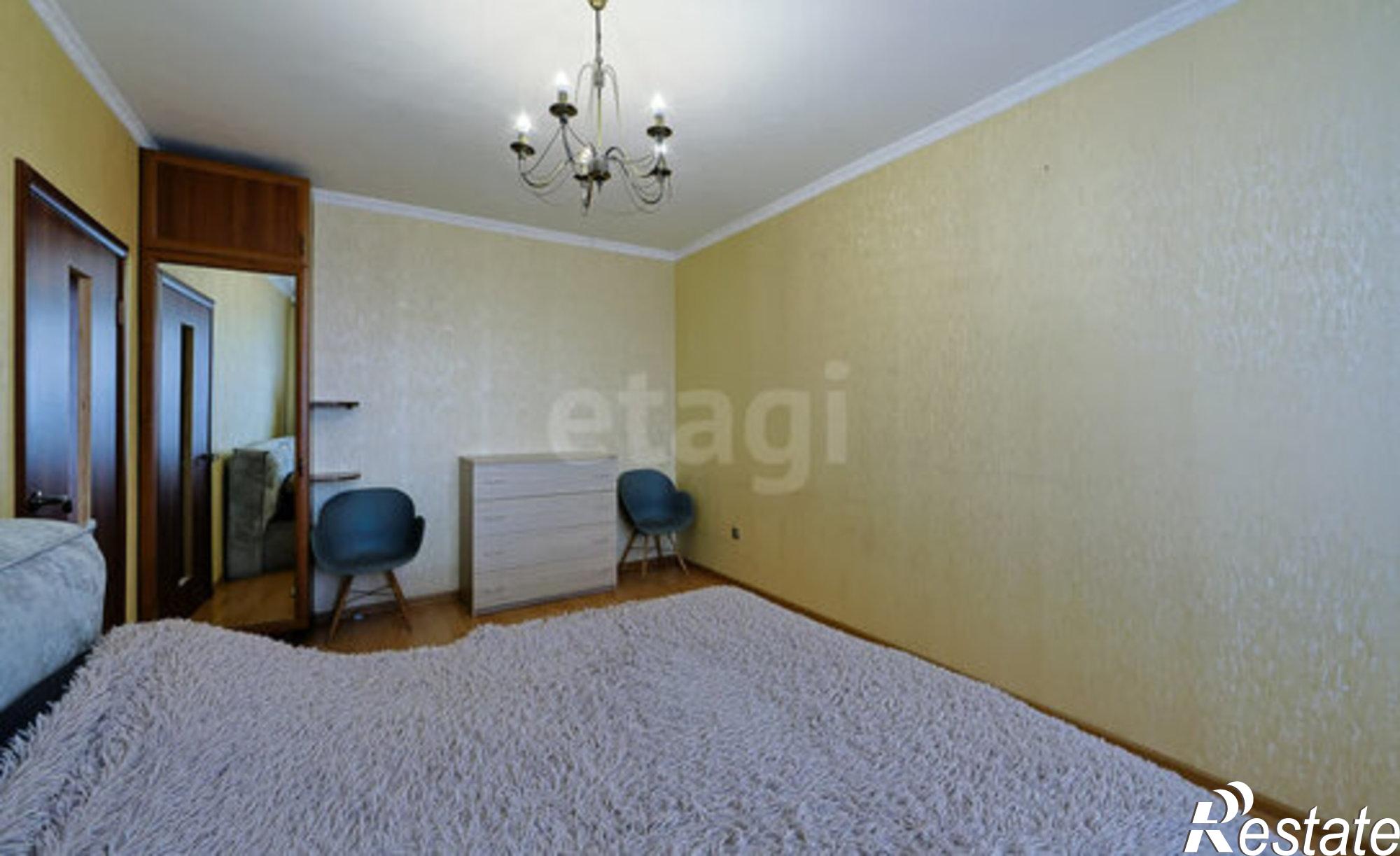 Купить квартиру за 7 100 000 рублей на Эпроновская улица, 33