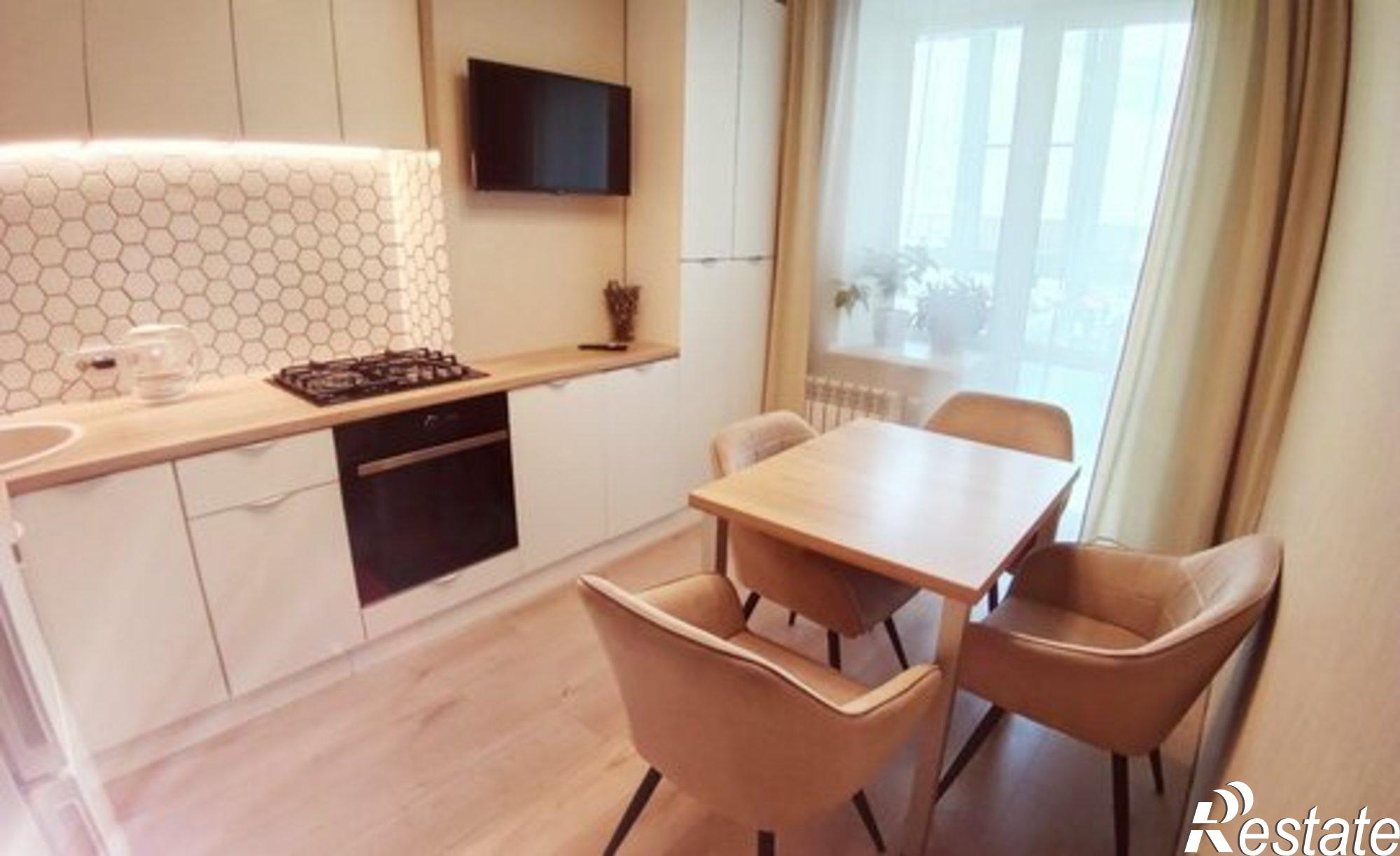 Купить квартиру за 8 850 000 рублей на ул Суздальская, 20 2