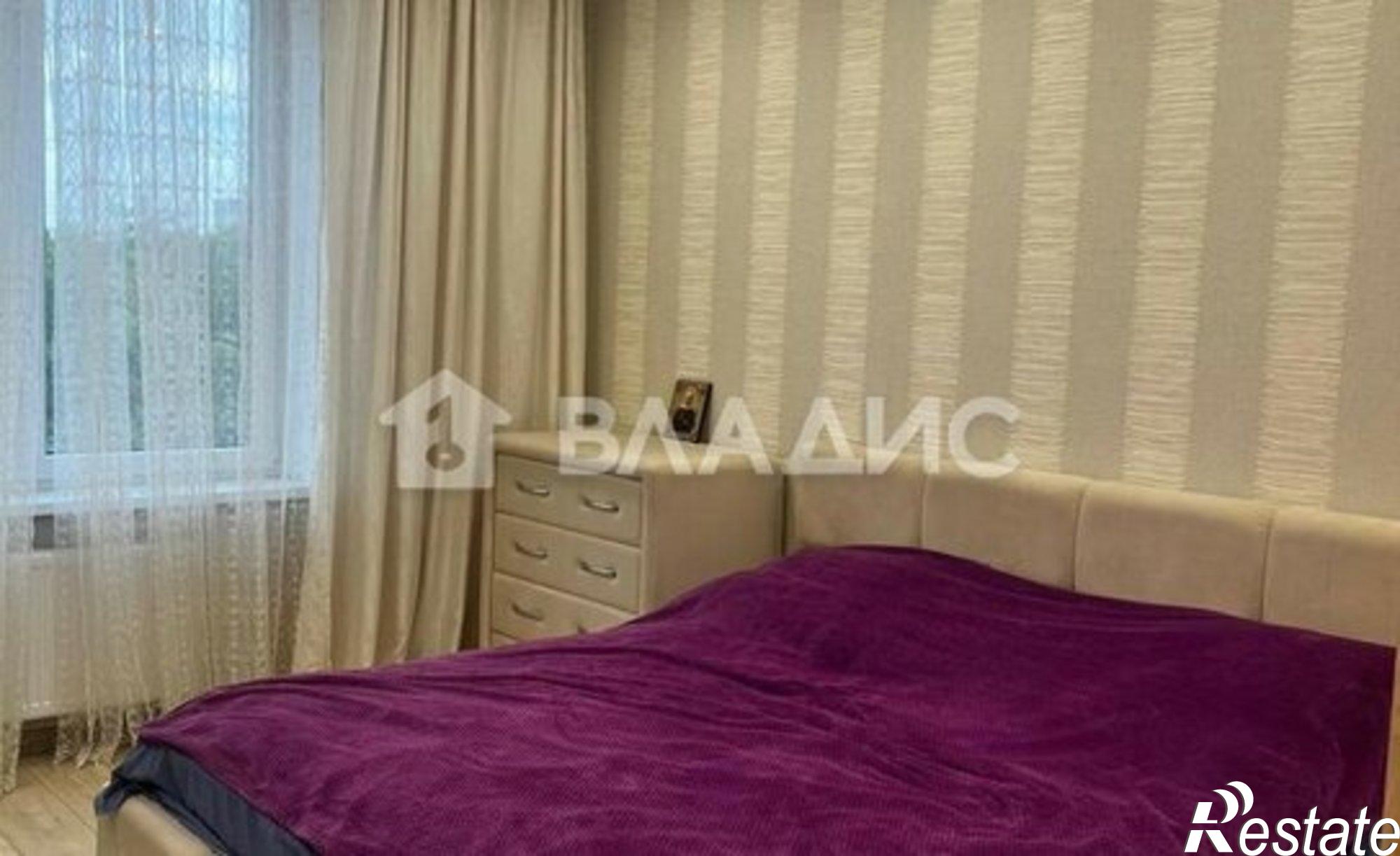 Купить квартиру за 6 900 000 рублей на Интернациональная улица, 14