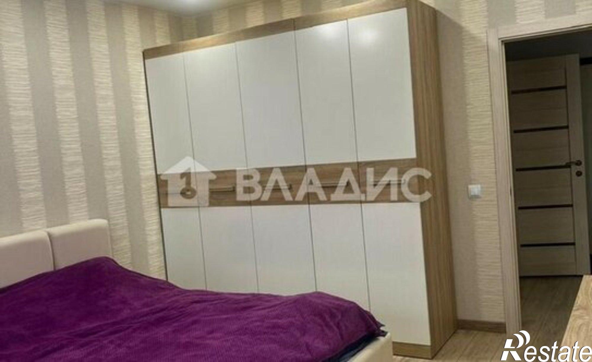 Купить квартиру за 6 900 000 рублей на Интернациональная улица, 14