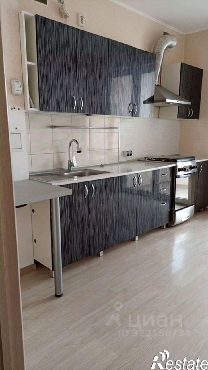 2-комн квартира улица Карташева, 46Ж,  д. 46Ж