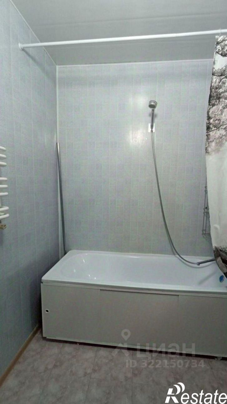 2-комн квартира улица Карташева, 46Ж,  д. 46Ж