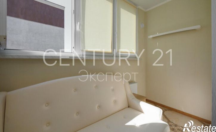 2-комн квартира Осенняя улица, 4,  д. 4