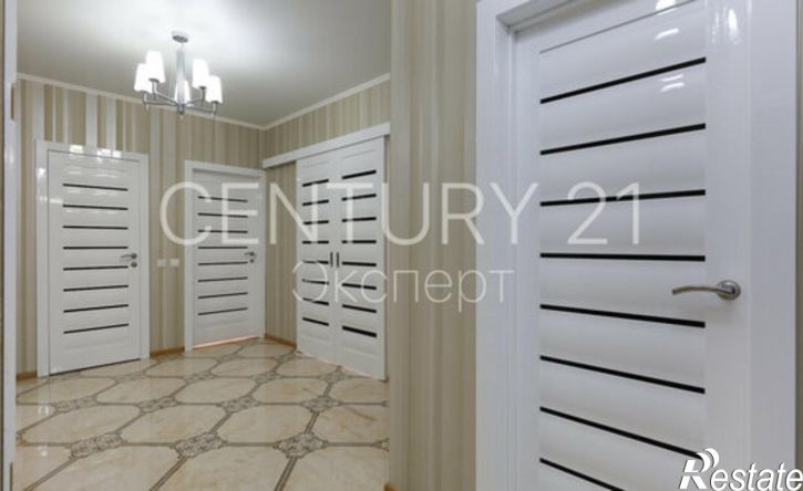 2-комн квартира Осенняя улица, 4,  д. 4