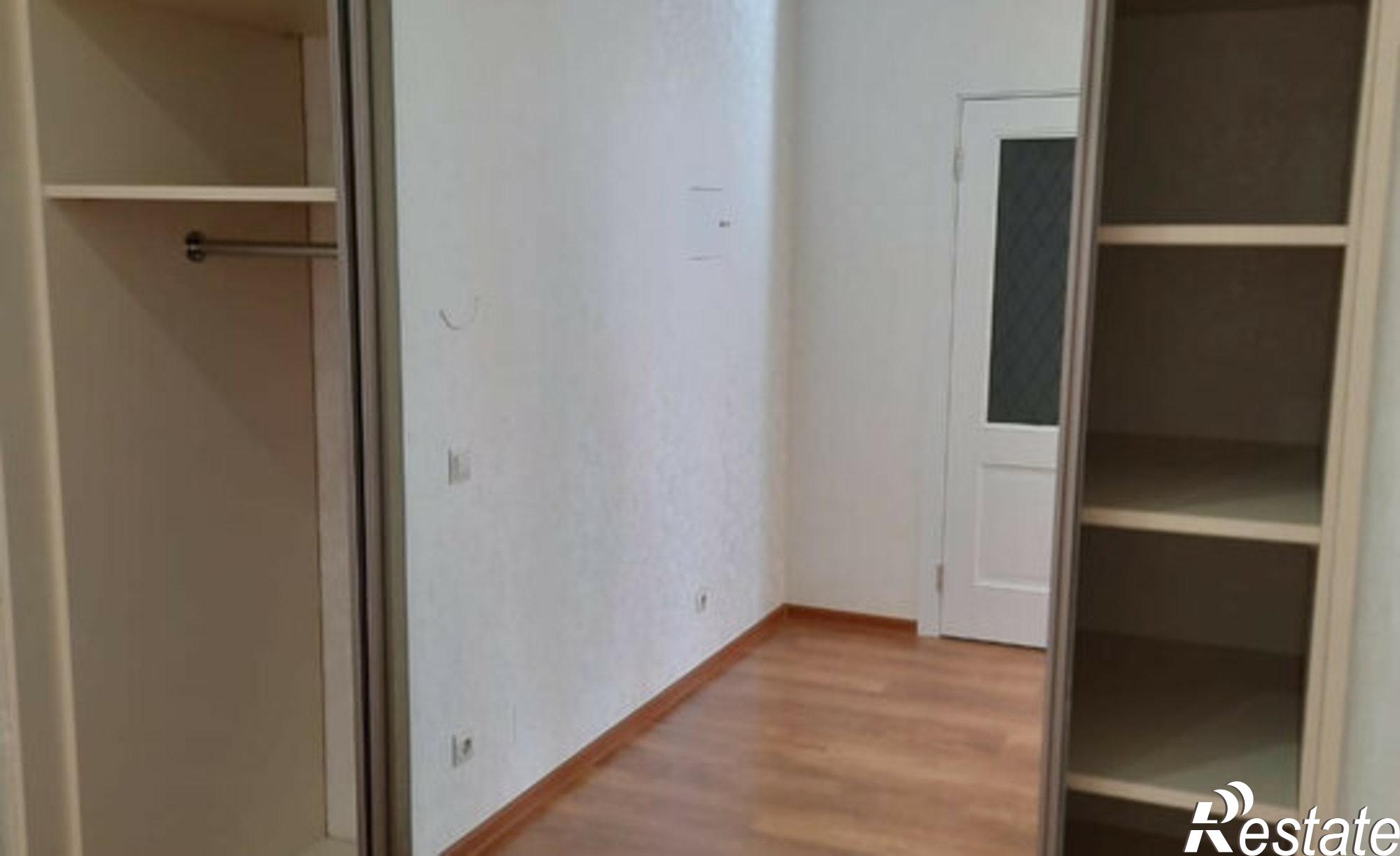 Купить квартиру за 7 350 000 рублей на Кипарисовая улица, 3