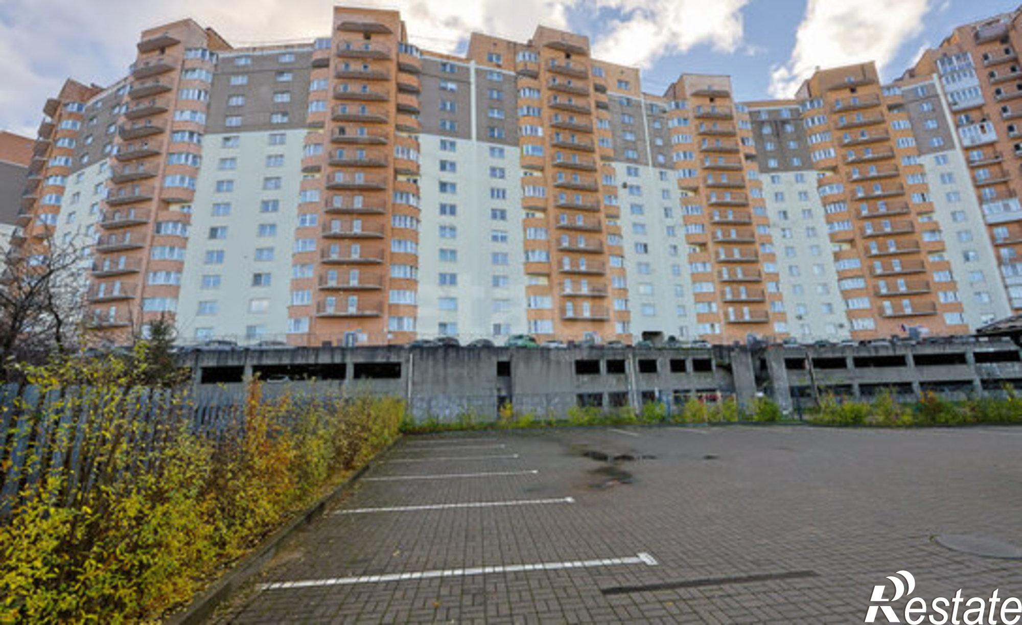 Купить квартиру за 10 000 000 рублей на ул Ю.Гагарина, 101